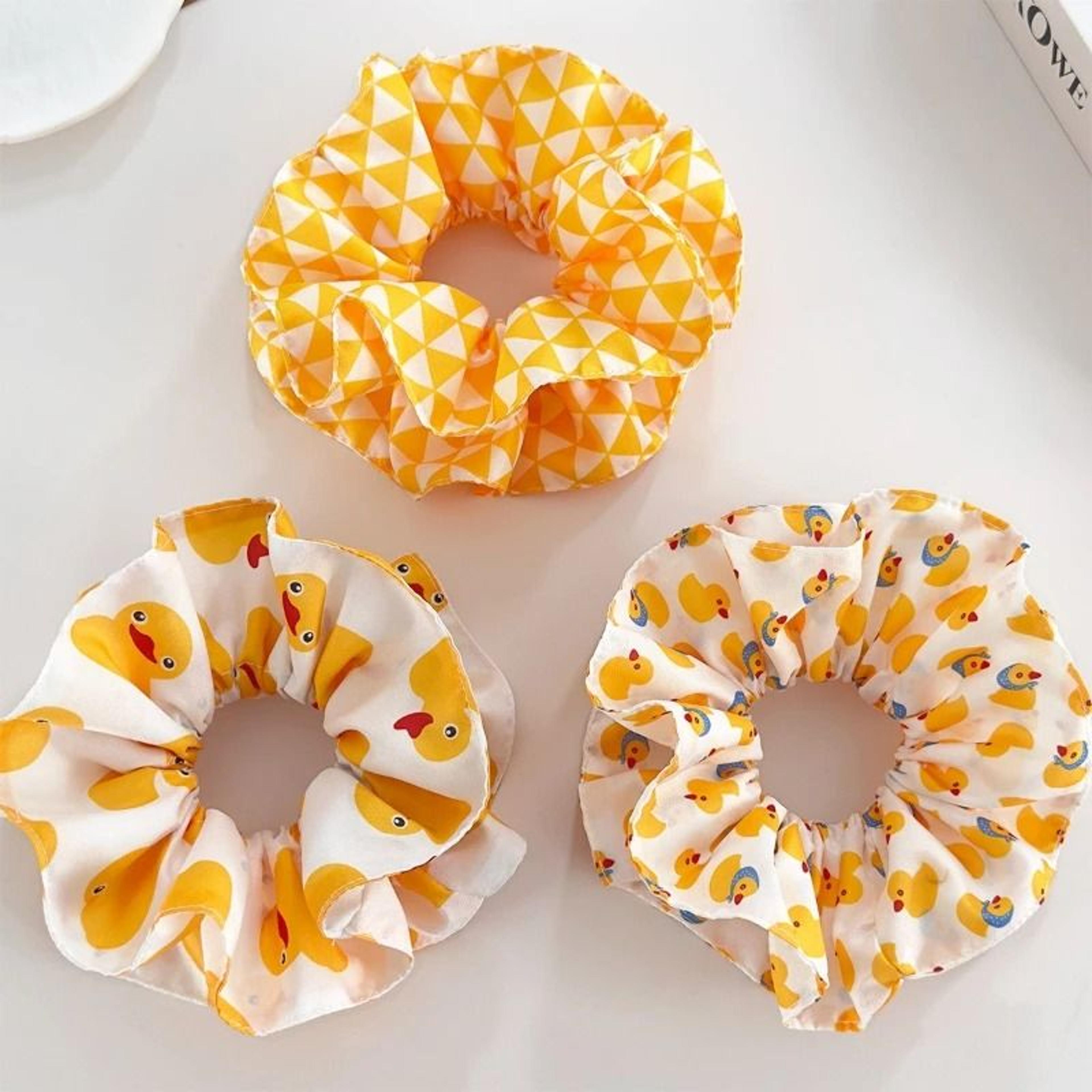 3pcs Fun Cartoon Duck Pattern Scrunchie Set 1