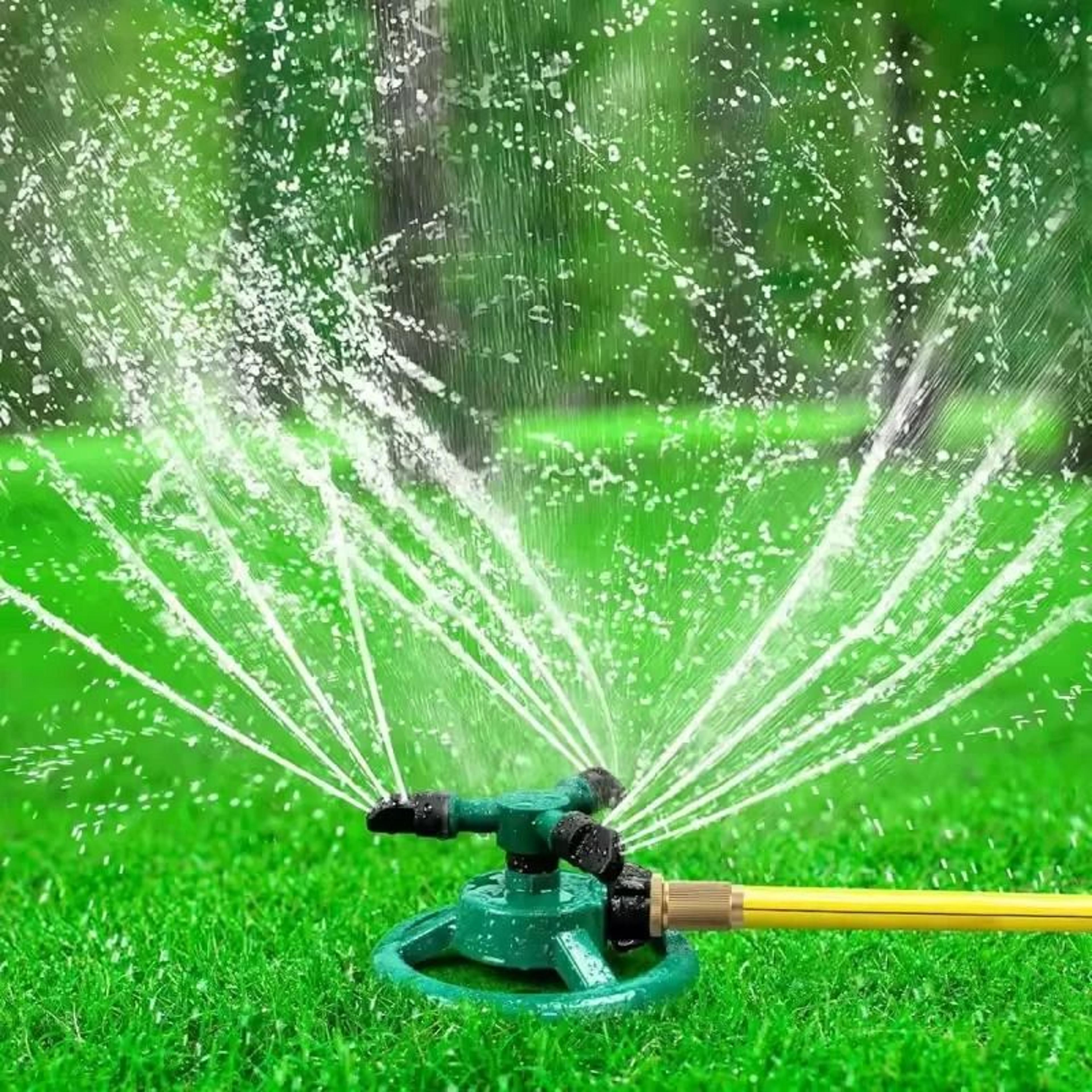 360 AutoRotating Garden Sprinkler Nozzle 1