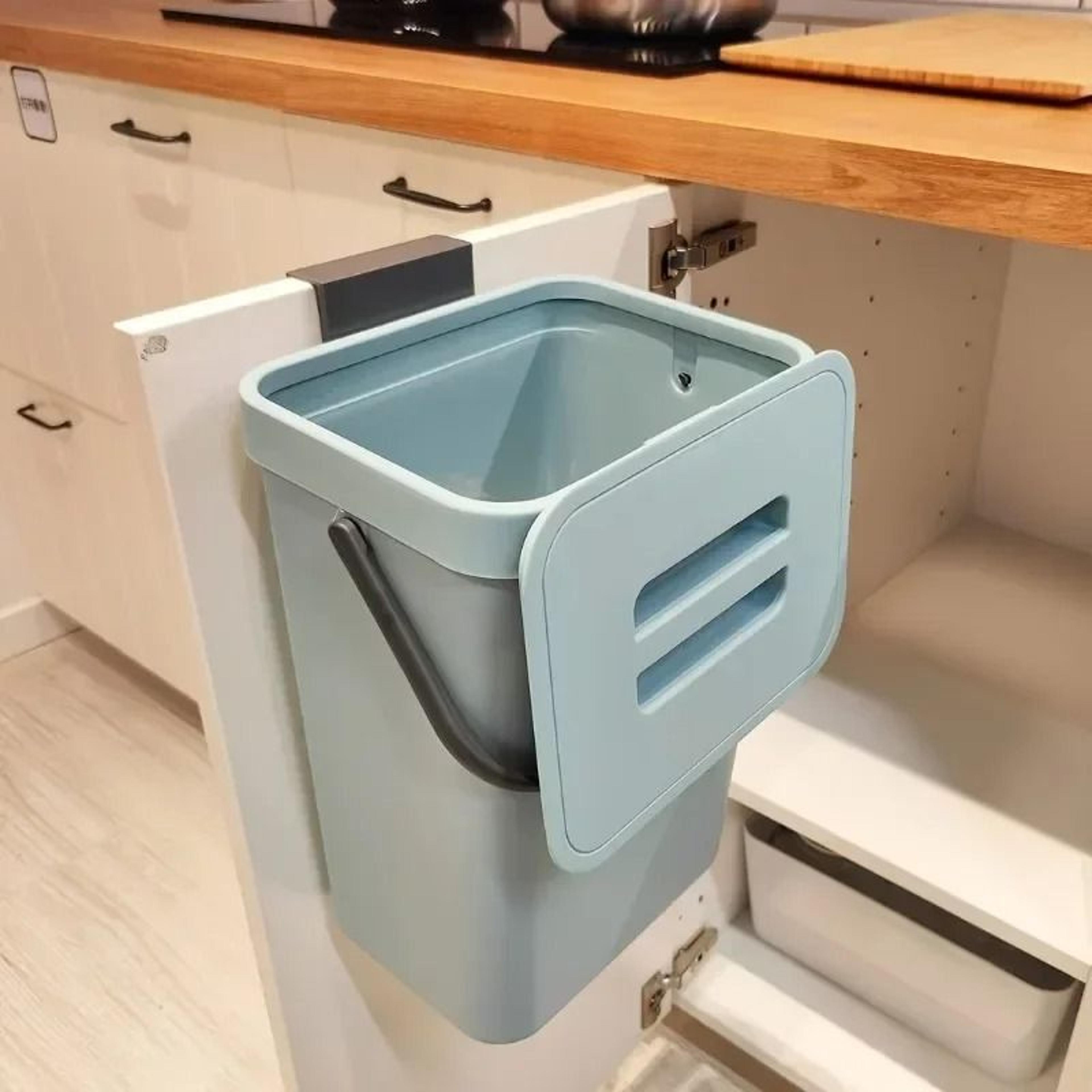 Kitchen Waste Bin And Small Compost Bin 3