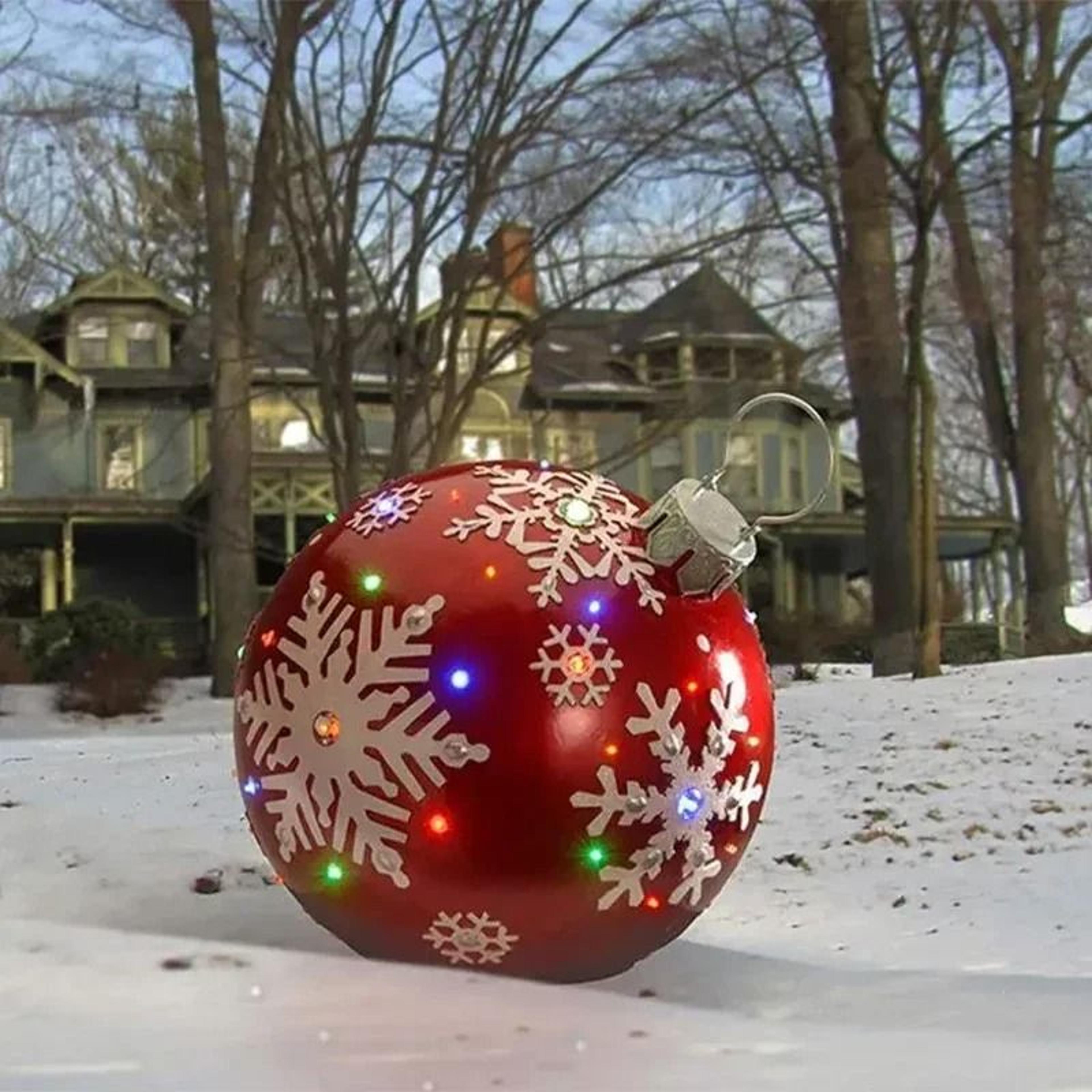 60 Cm Giant Outdoor Inflatable Christmas Ball 2
