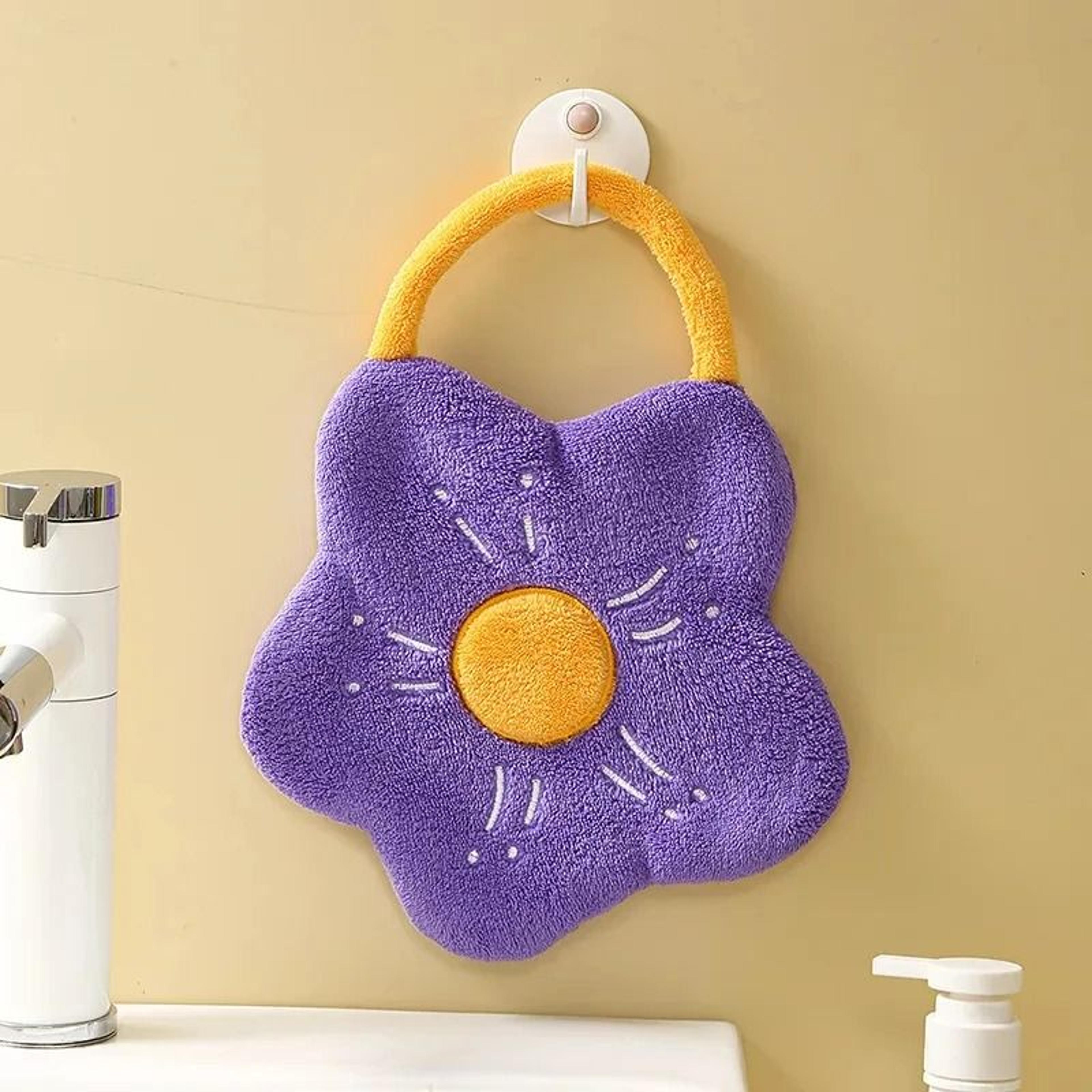 Quick Dry Creative Flower Shape Hand Towel 12