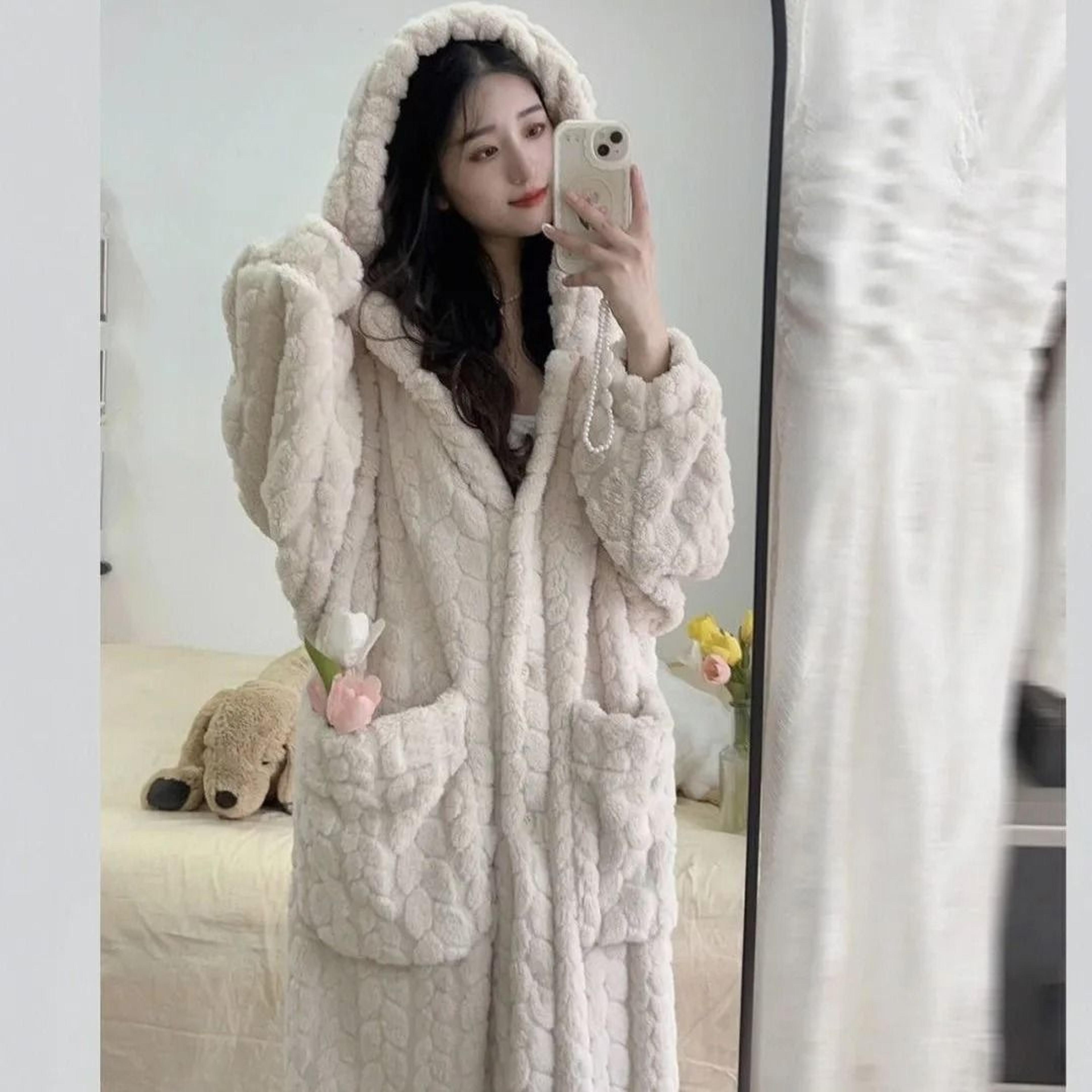 Autumn And Winter Facecloth Female Coral Velvet Long Home Wear Robe 3