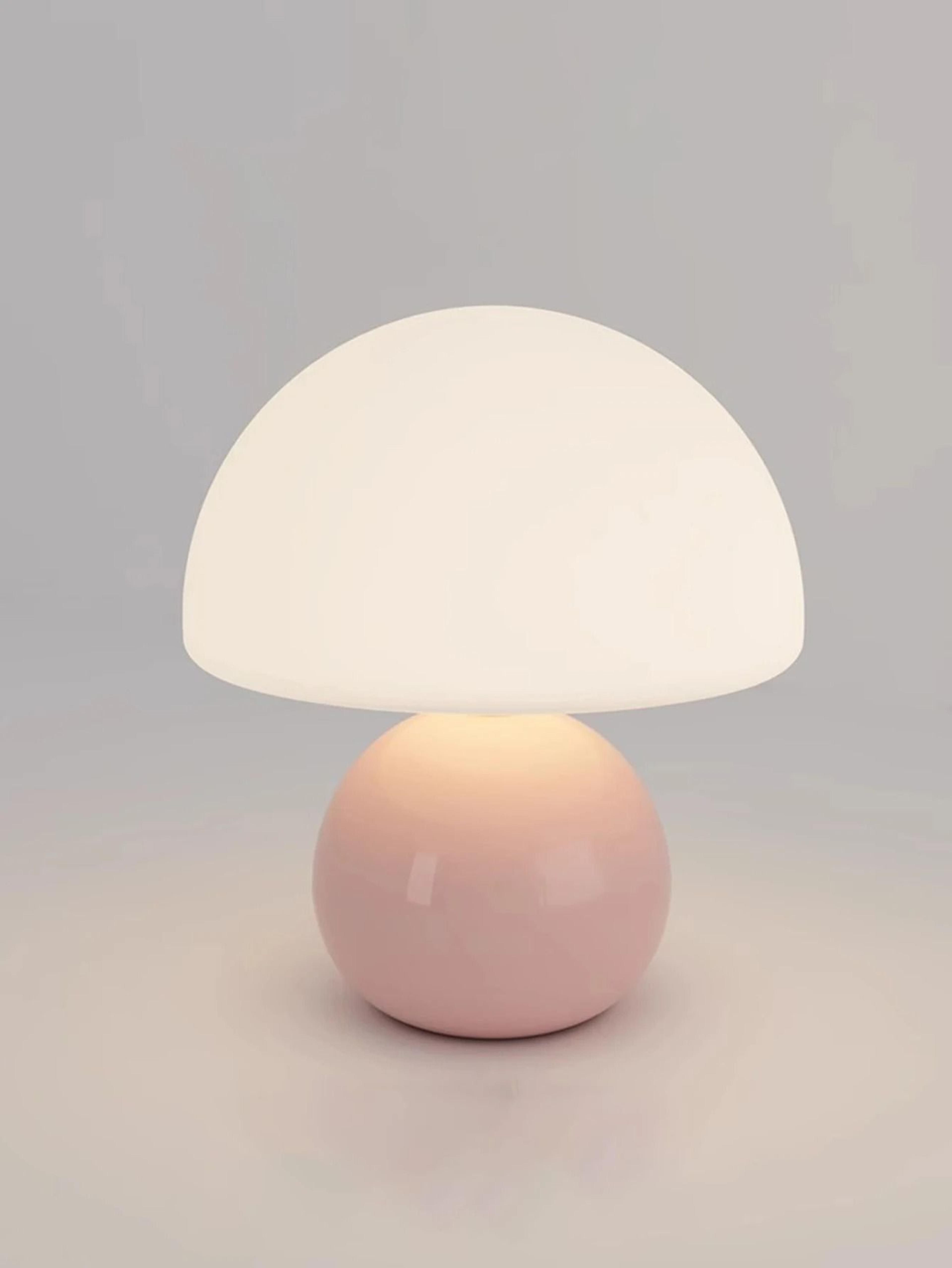 Modern USB Socket Decorative Table Lamp With Dimmable Ambient Lighting 1