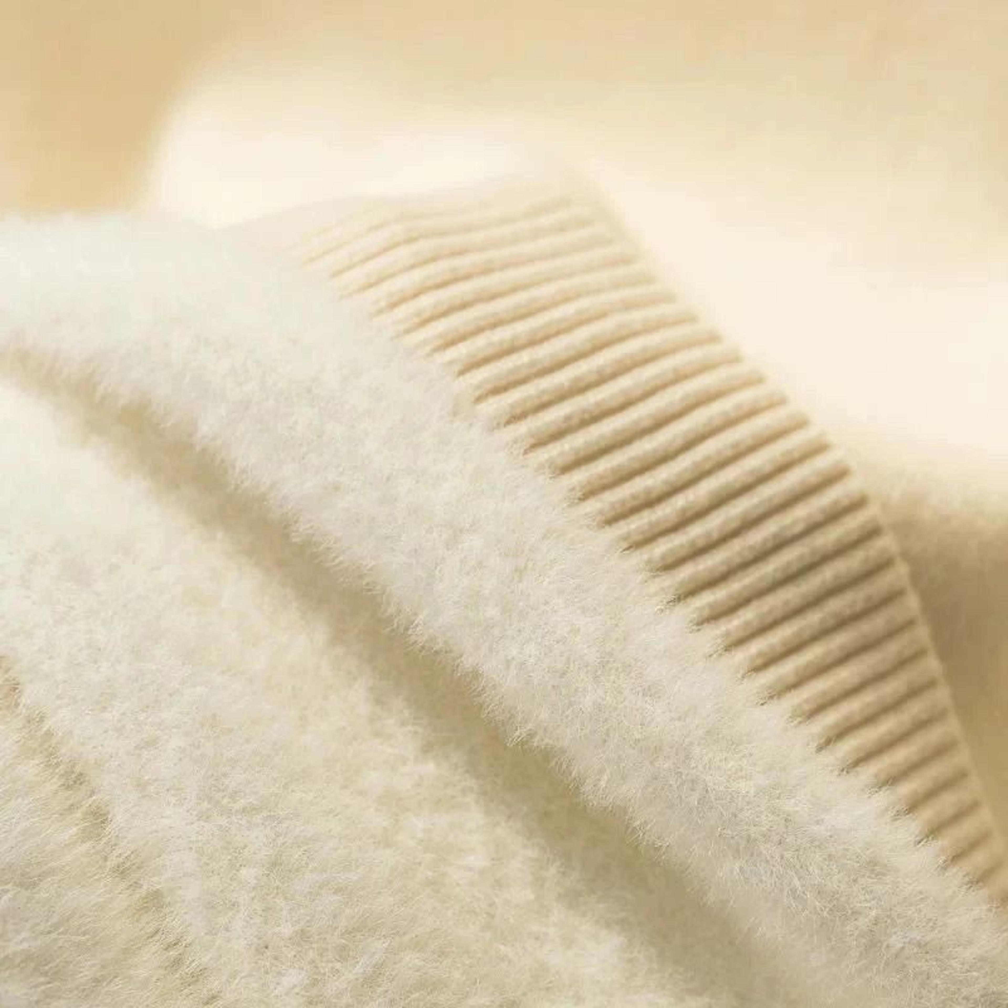 Elegant Thicken VelvetLined Turtleneck Sweater  Slim Knit Pullover  Warm Winter Jumper 5