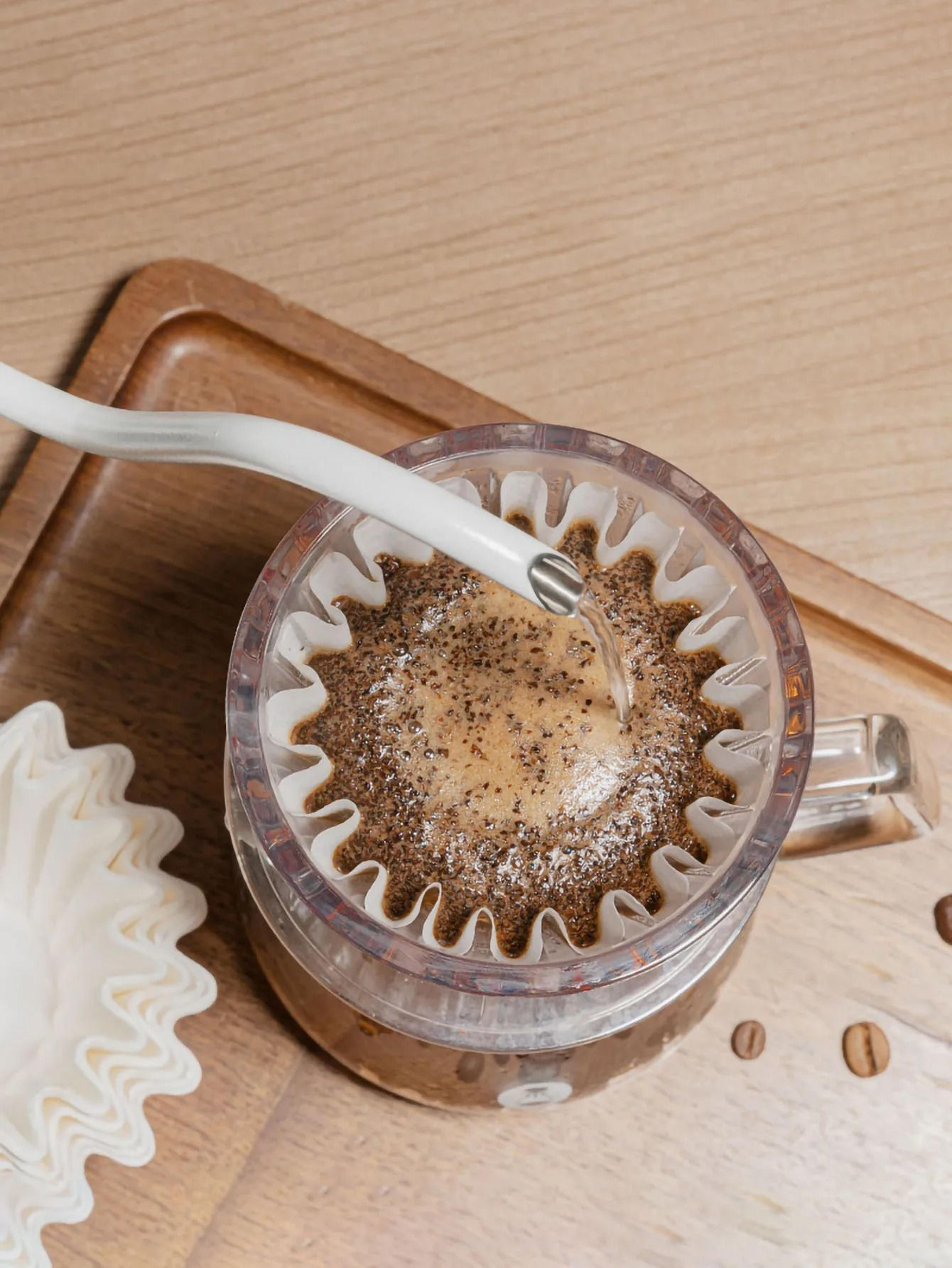 Crystal Eye Wave Coffee Dripper  Flat Bottom Pour Over Filter Cup For Enhanced Uniformity 5