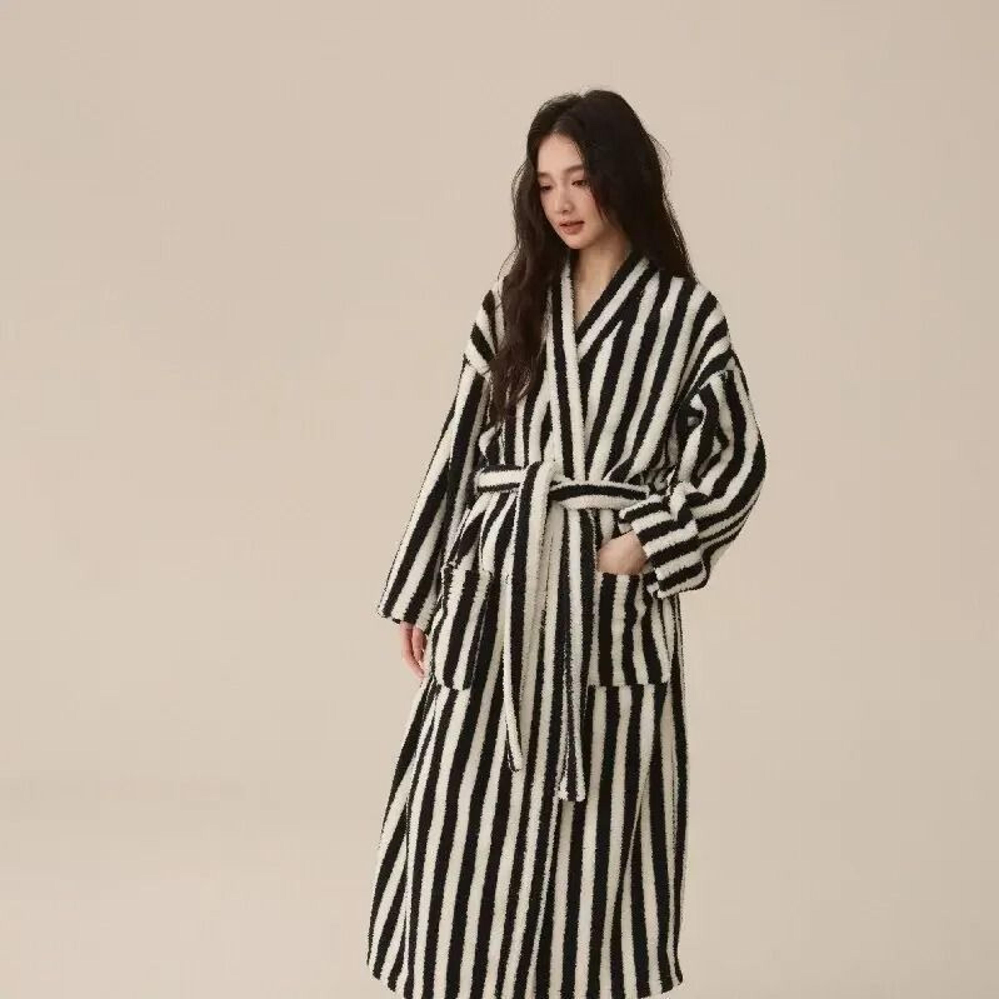 Thickened Flannel Robe  Pants Pajamas Set  Professional AutumnWinter Striped Couples Home Clothes 1