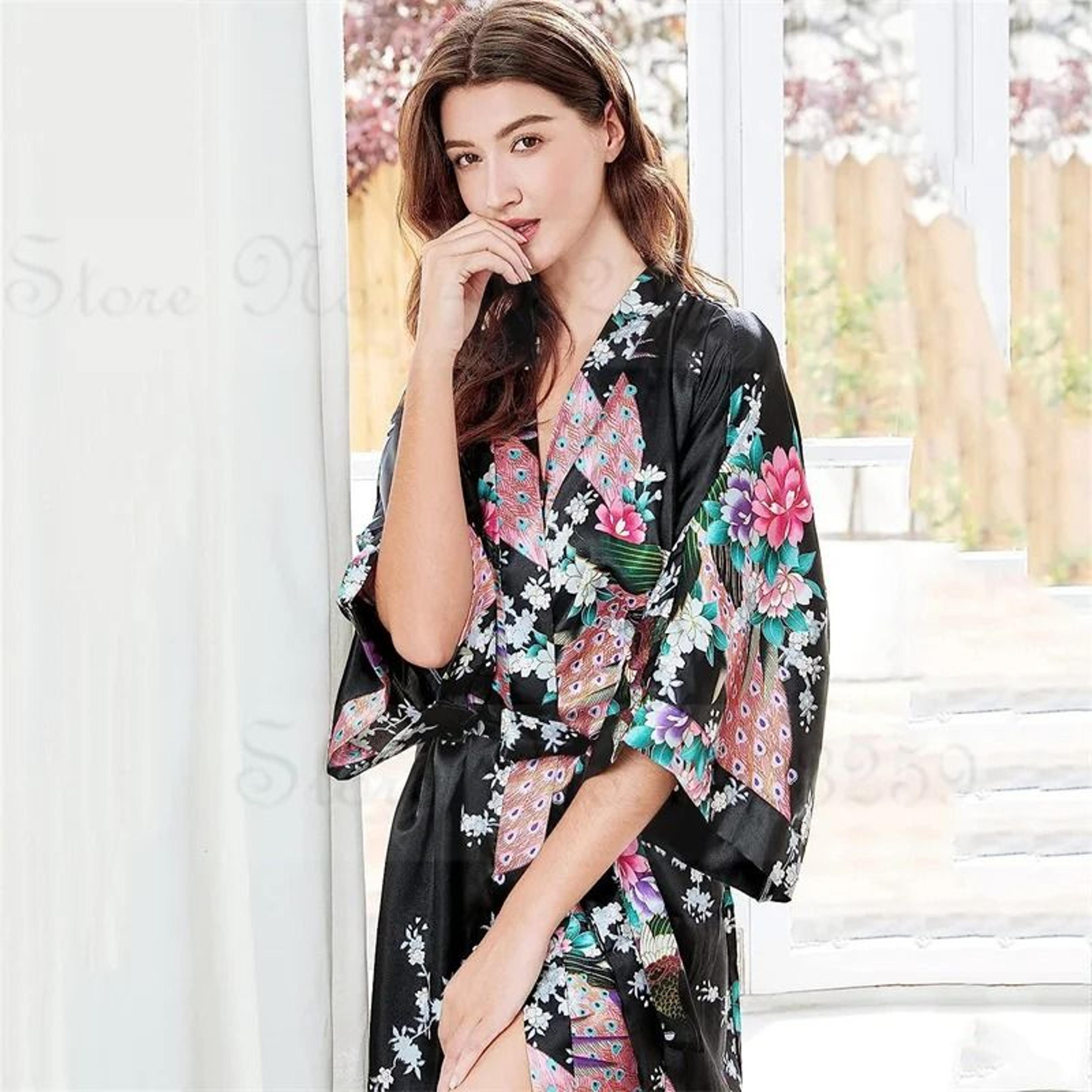 Luxurious Long Satin Kimono Robe  Professional Bride  Bridesmaid Dressing Gown With Pockets 4