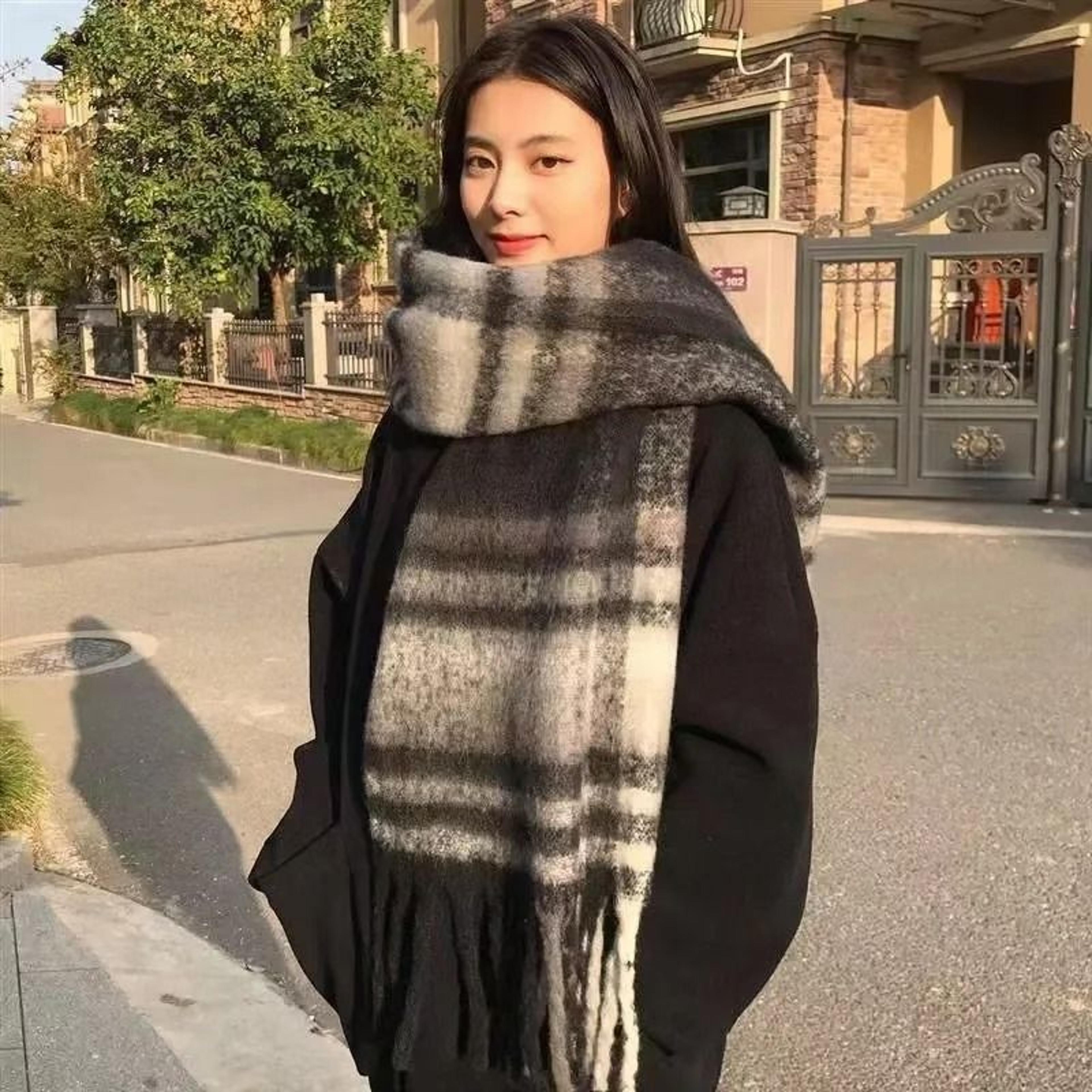 Luxury Winter Thick Warm Scarf Cashmere Shawl Pashmina Wraps Long Tassel Echarpe For Women 2