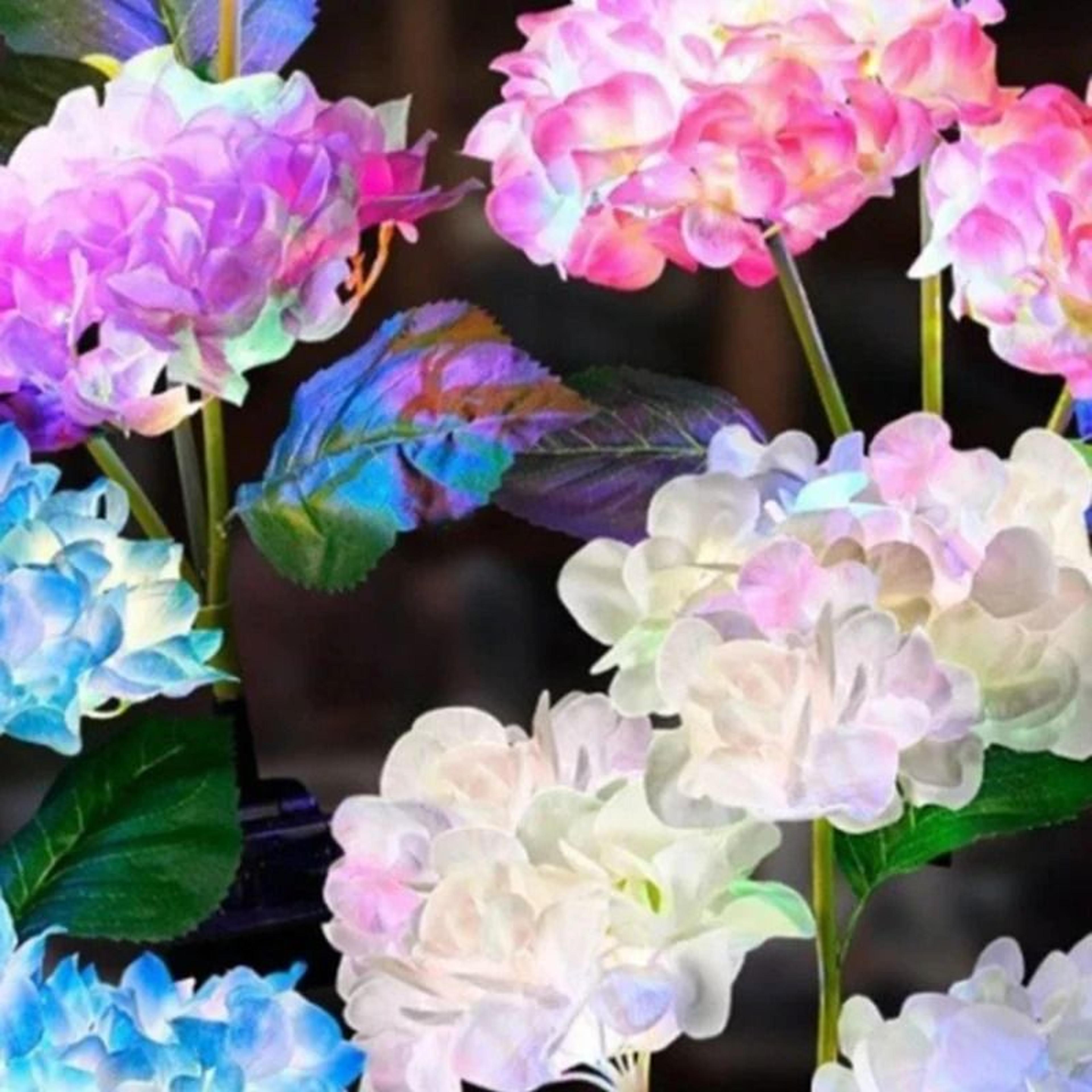 3Head Solar Hydrangea  Rose Garden Lights  Decorative LED Floral Lamps For Patios  Lawns 1
