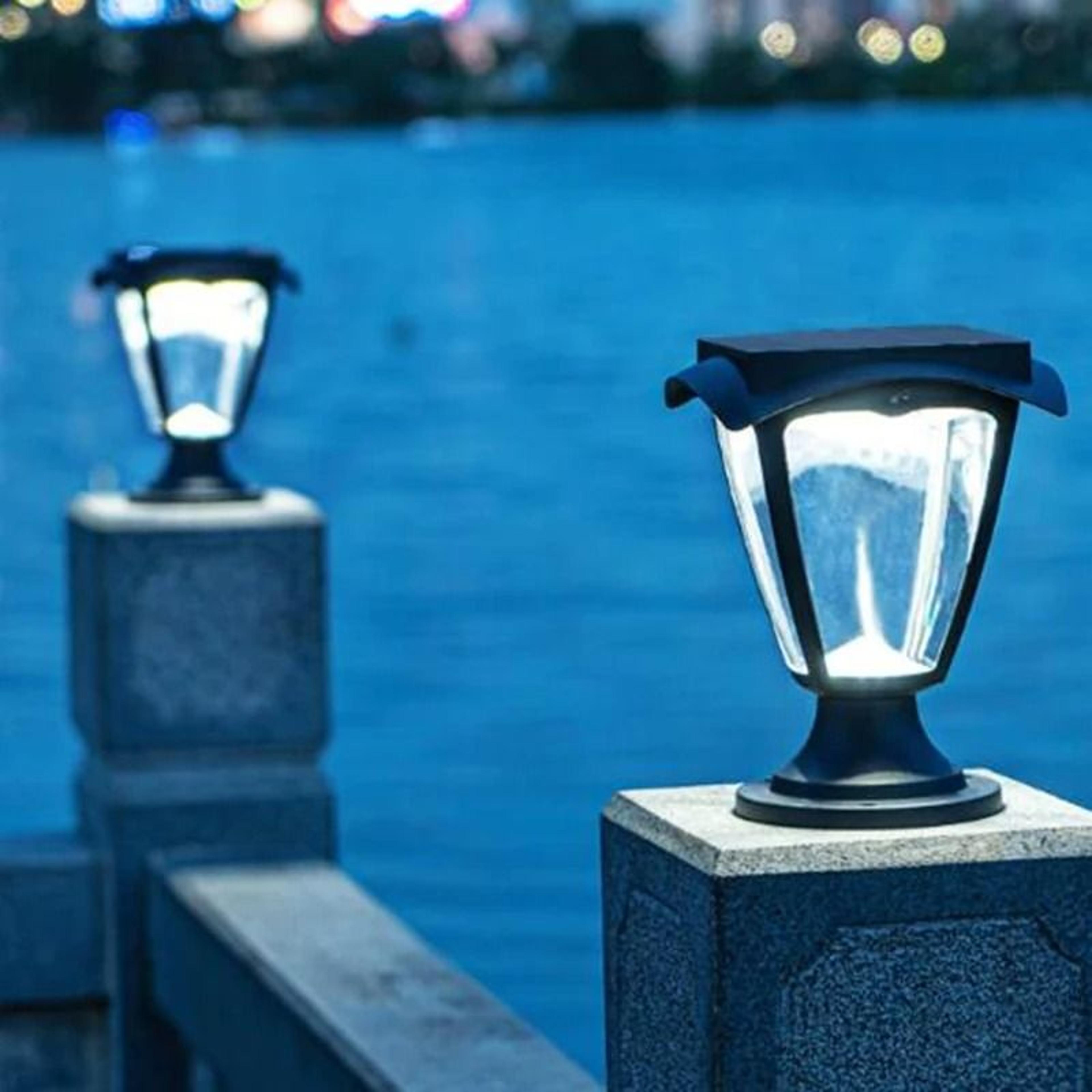 Solar Column Pillar Light  Waterproof Outdoor LED Deck Post Cap Lamp For Garden  Landscape Decor 1