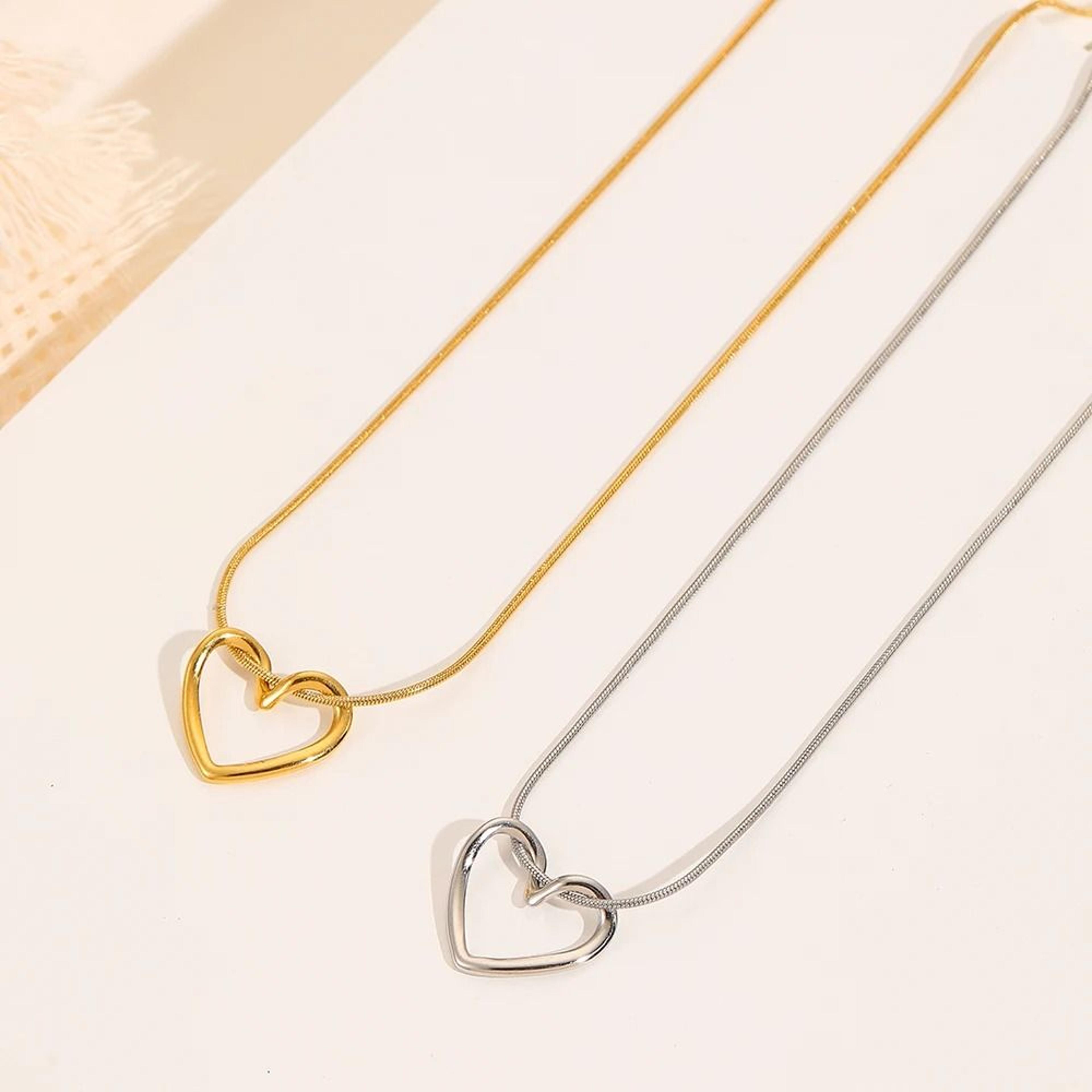 Fashion Twist Heart Pendant Necklace 18K Gold Plated Stainless Steel Chain For Women And Girls 4