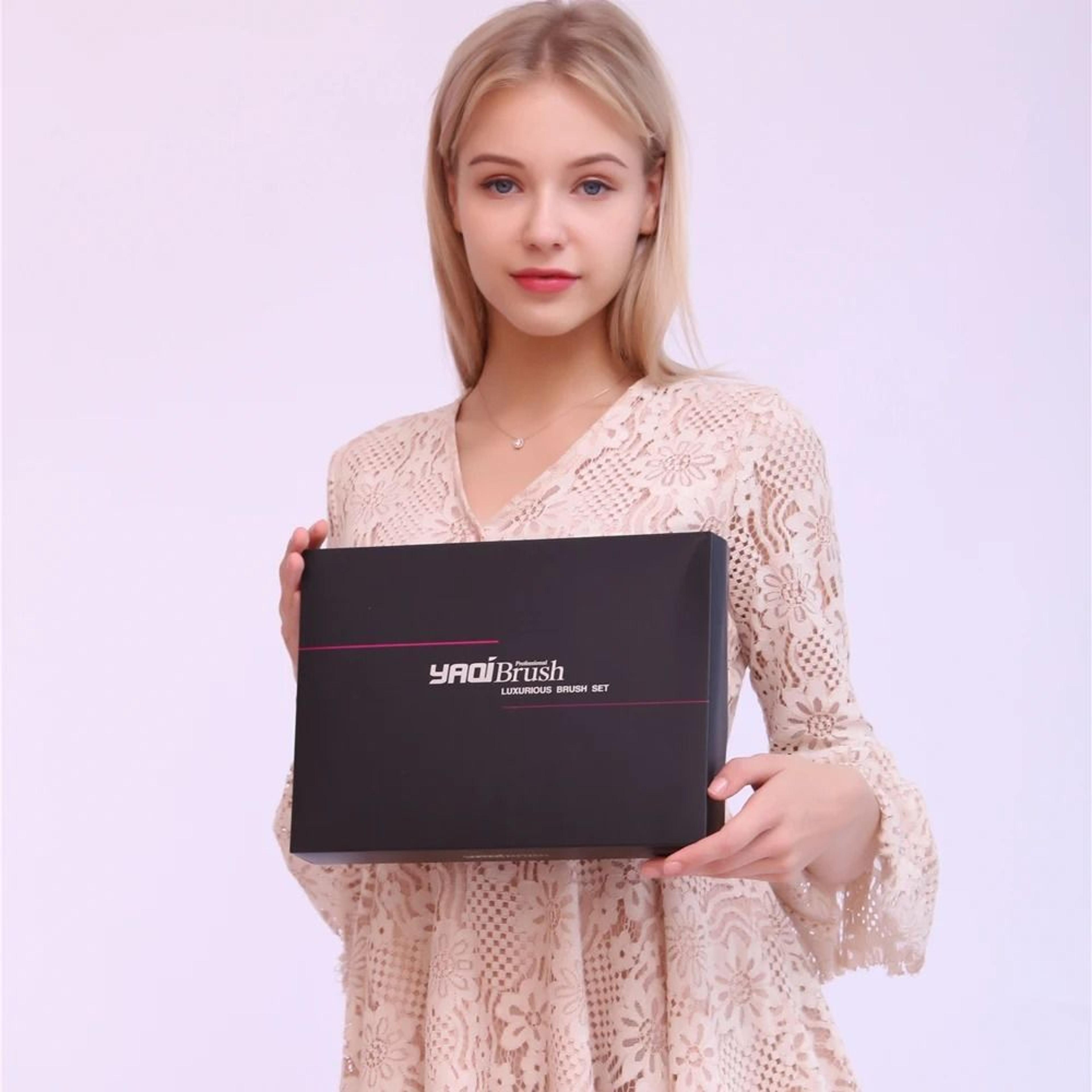 Yaqi 10pcs Professional Makeup Brush Set With Premium PU Travel Case Cosmetic Tool Kit 4