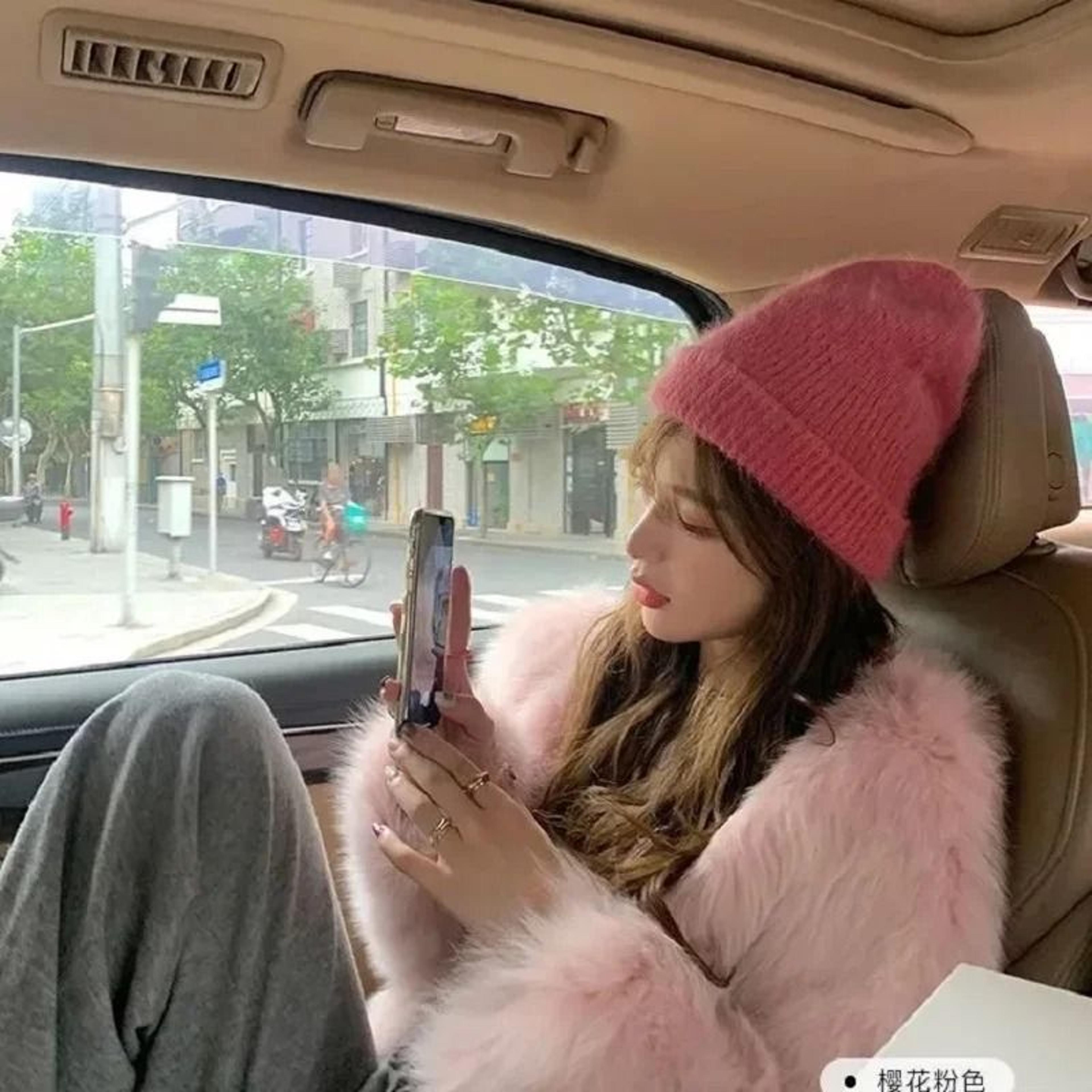 2026 Fashion Imitation Fox Fur Coat  Premium Casual Short Loose Winter Jacket  Comfortable Outerwea 4
