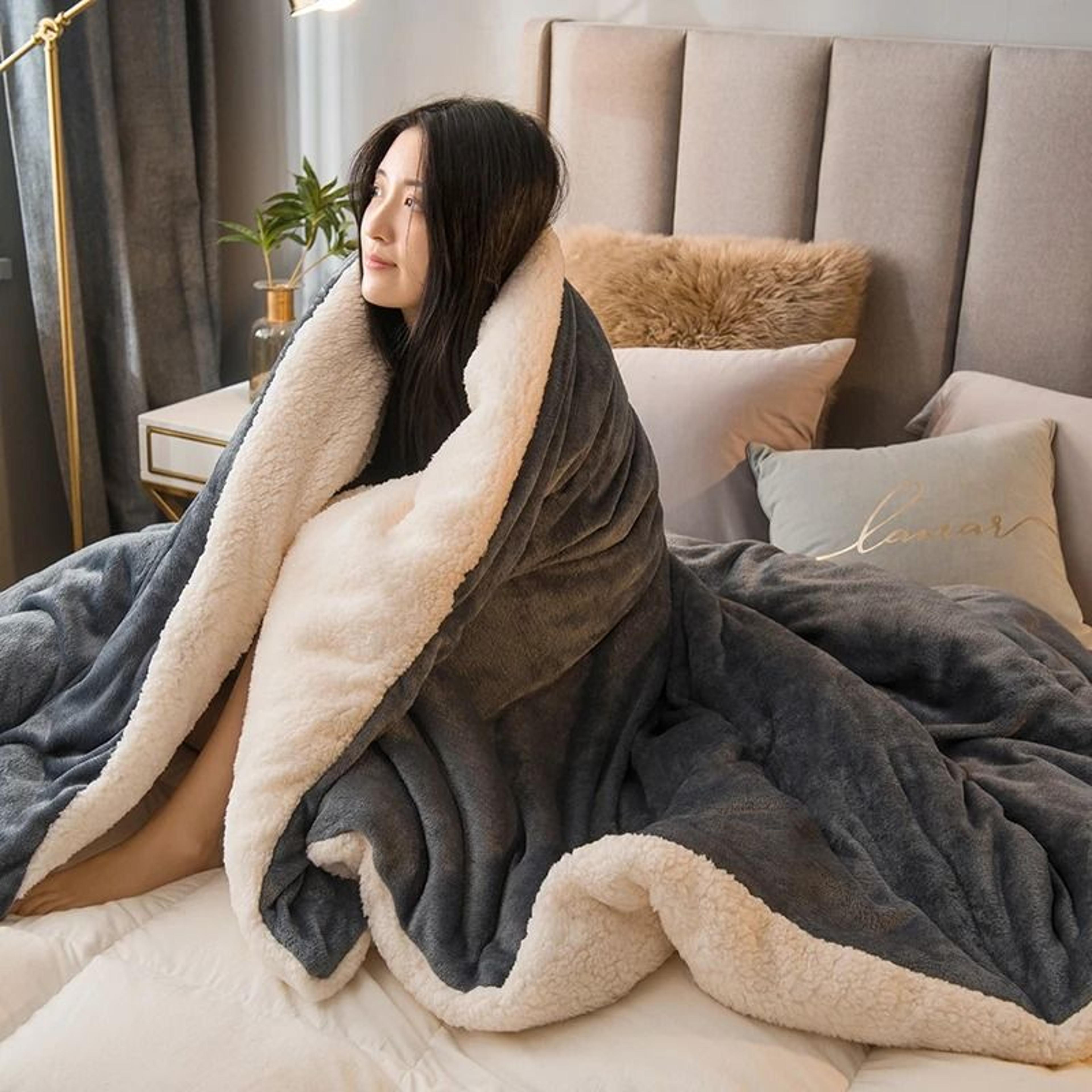 Wool Throw Blanket Keep Warm Winter Bed Blankets Double Sided Queen Duvet 0