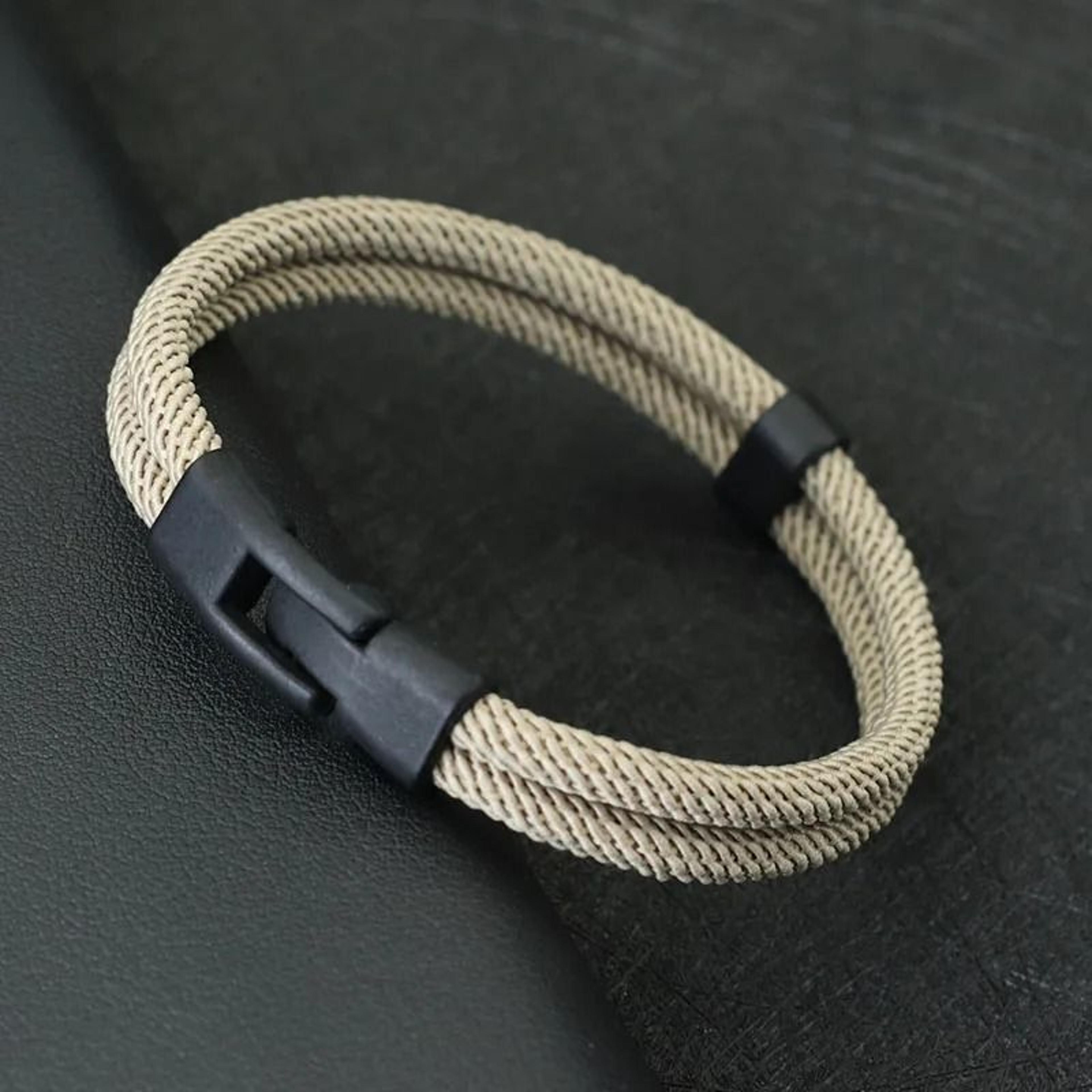 Fashion DoubleLayer Thread Bracelet And HighPerformance Detachable Stackable Wrist Architecture 0