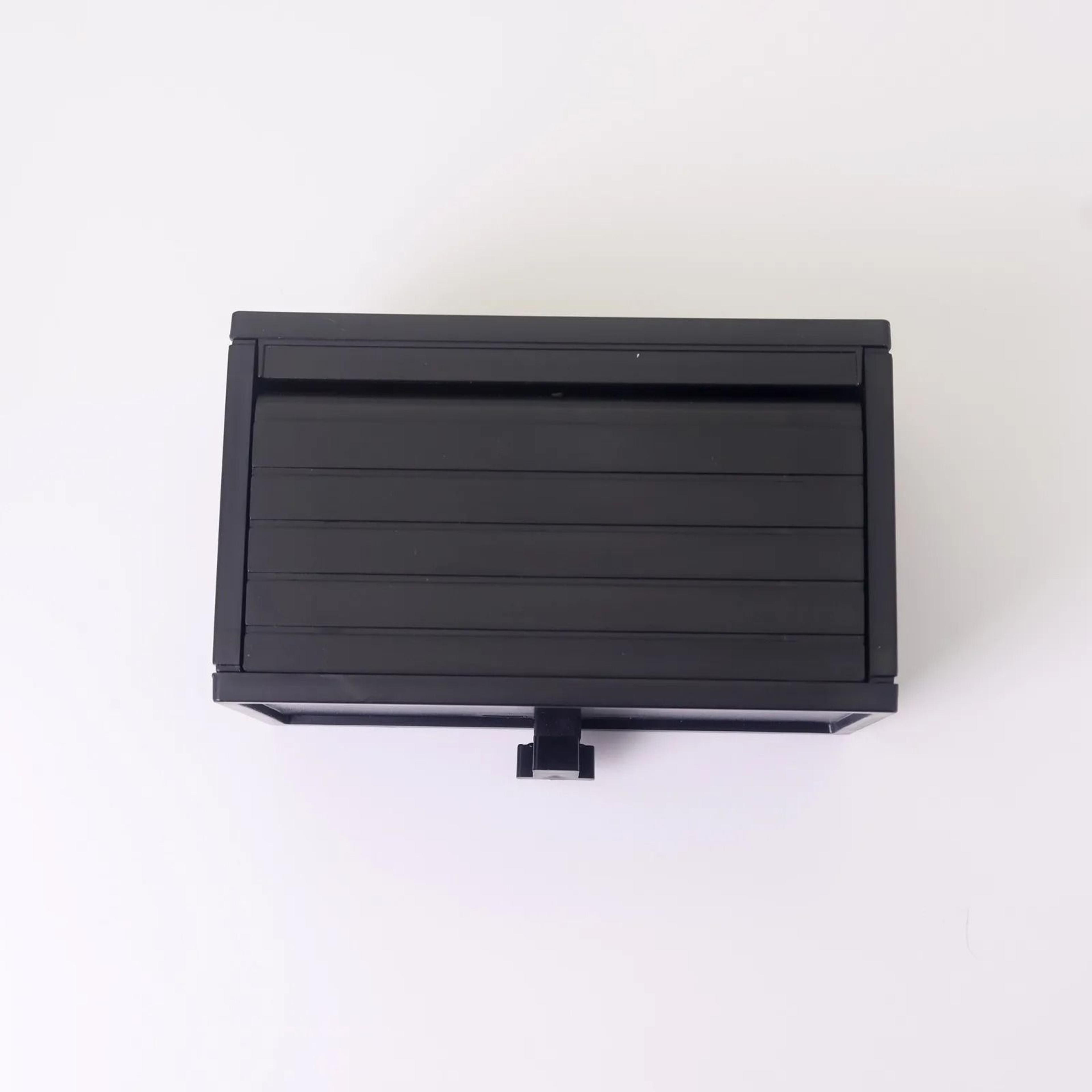 3D Printed Garage Switchable Key Holder And HighPerformance CarThemed Keychain Box 10