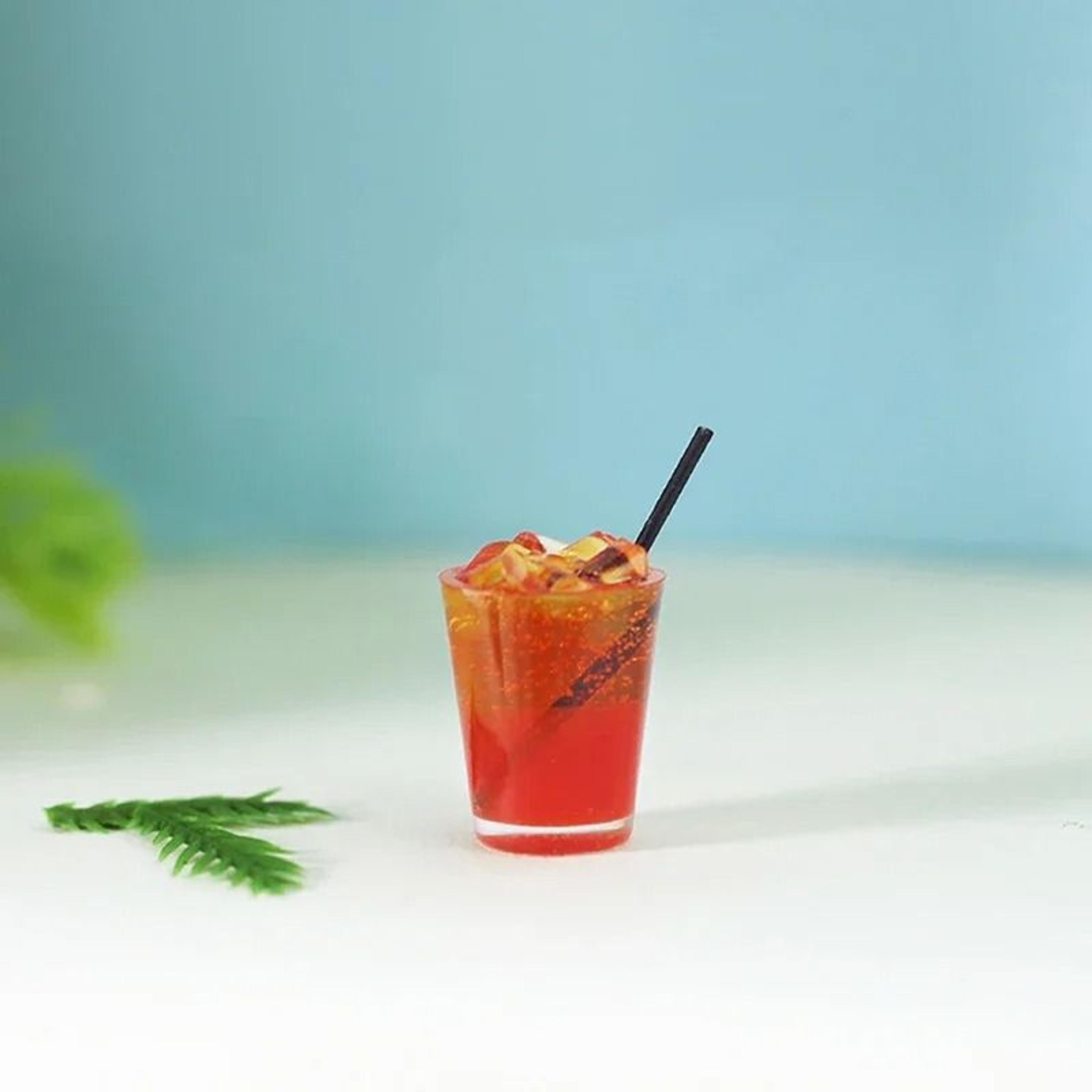 Miniature Dollhouse Cocktail Drinks  1 6  1 12 Scale Doll Toys Kitchen Ornaments 6
