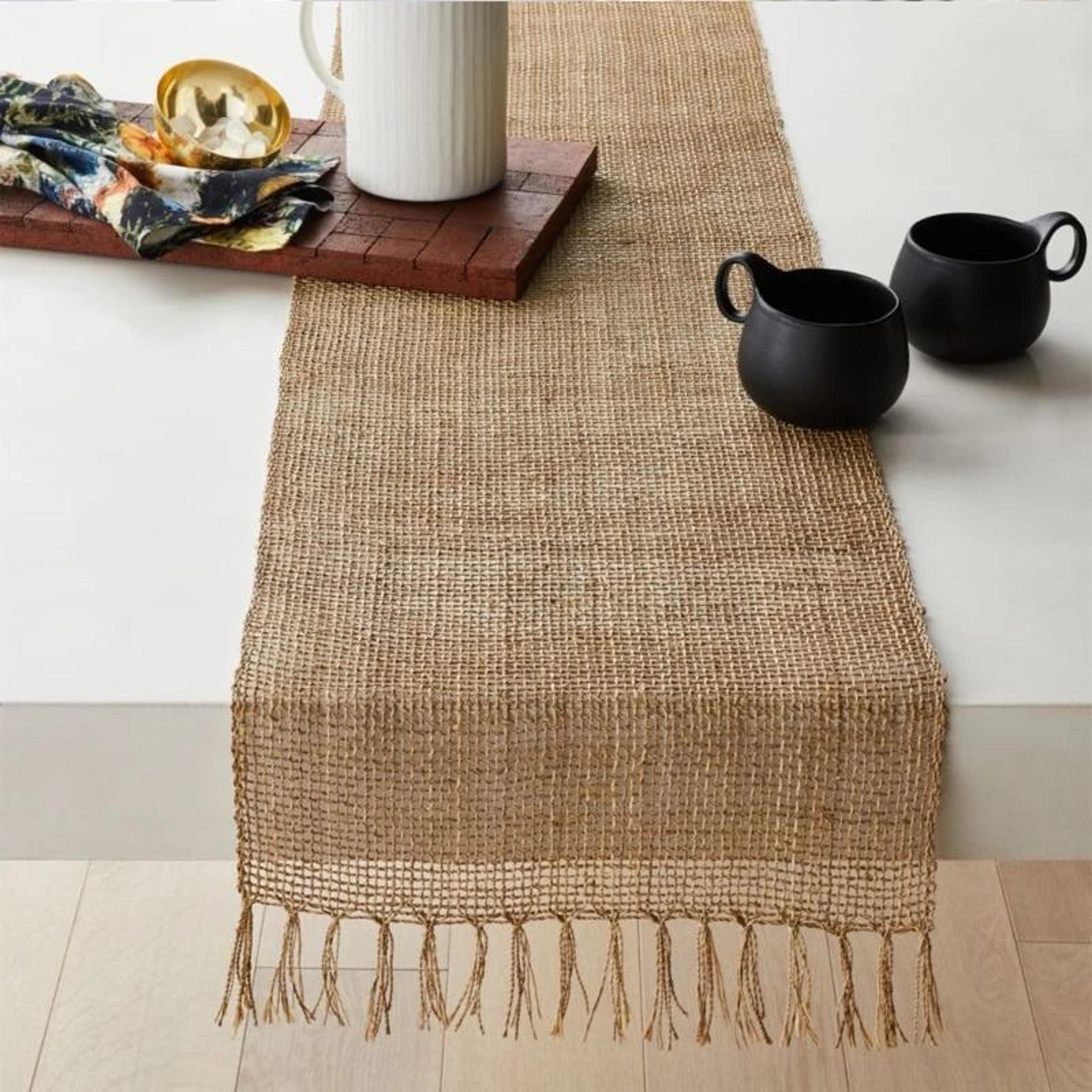Natural Jute Burlap Table Runner  Rustic Christmas  Wedding Decor With Tassels 0