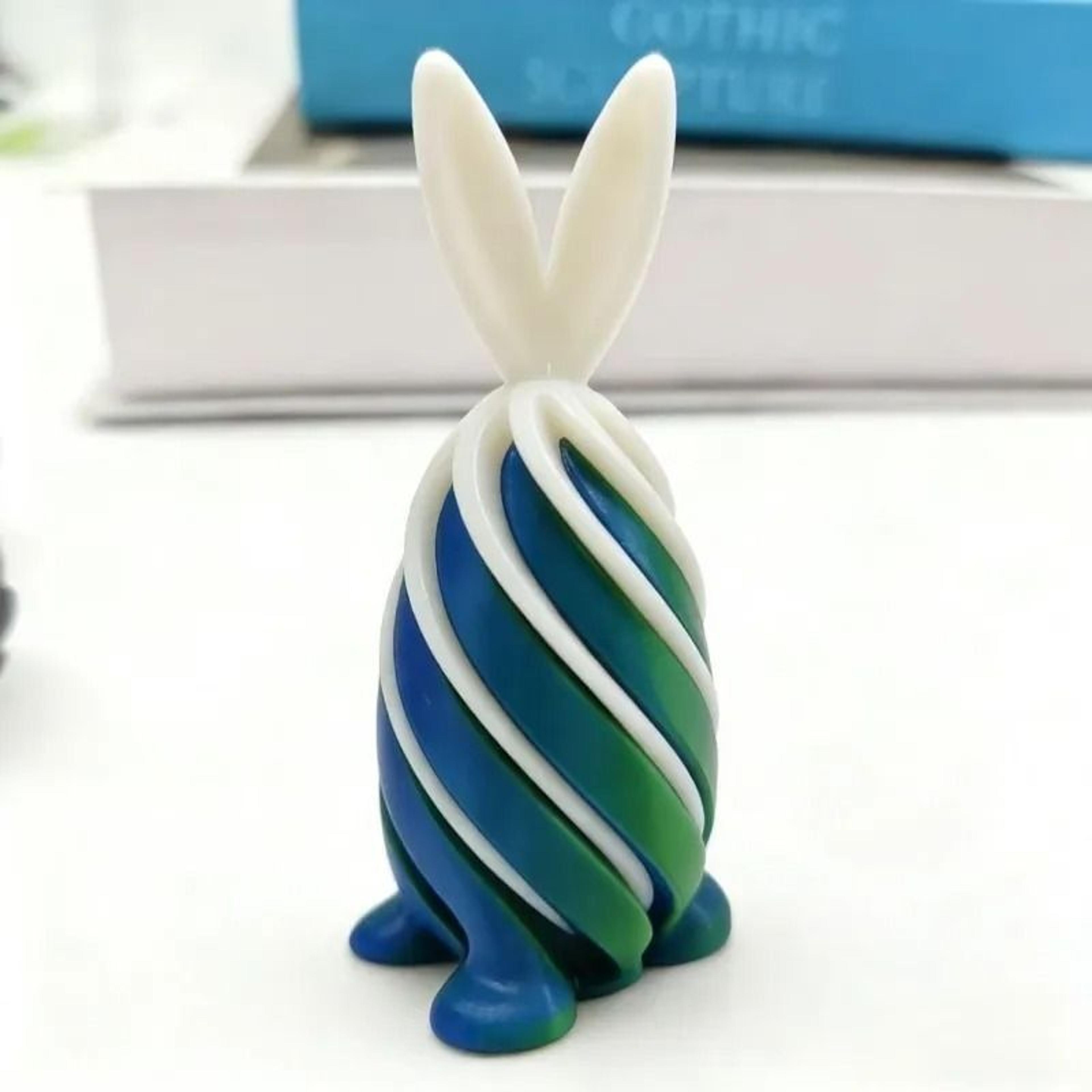 Impossible Spiral Pyramid  Bunny Fidget Toy  3D Printed Rotating Kinetic Sculpture For Stress Relie 25
