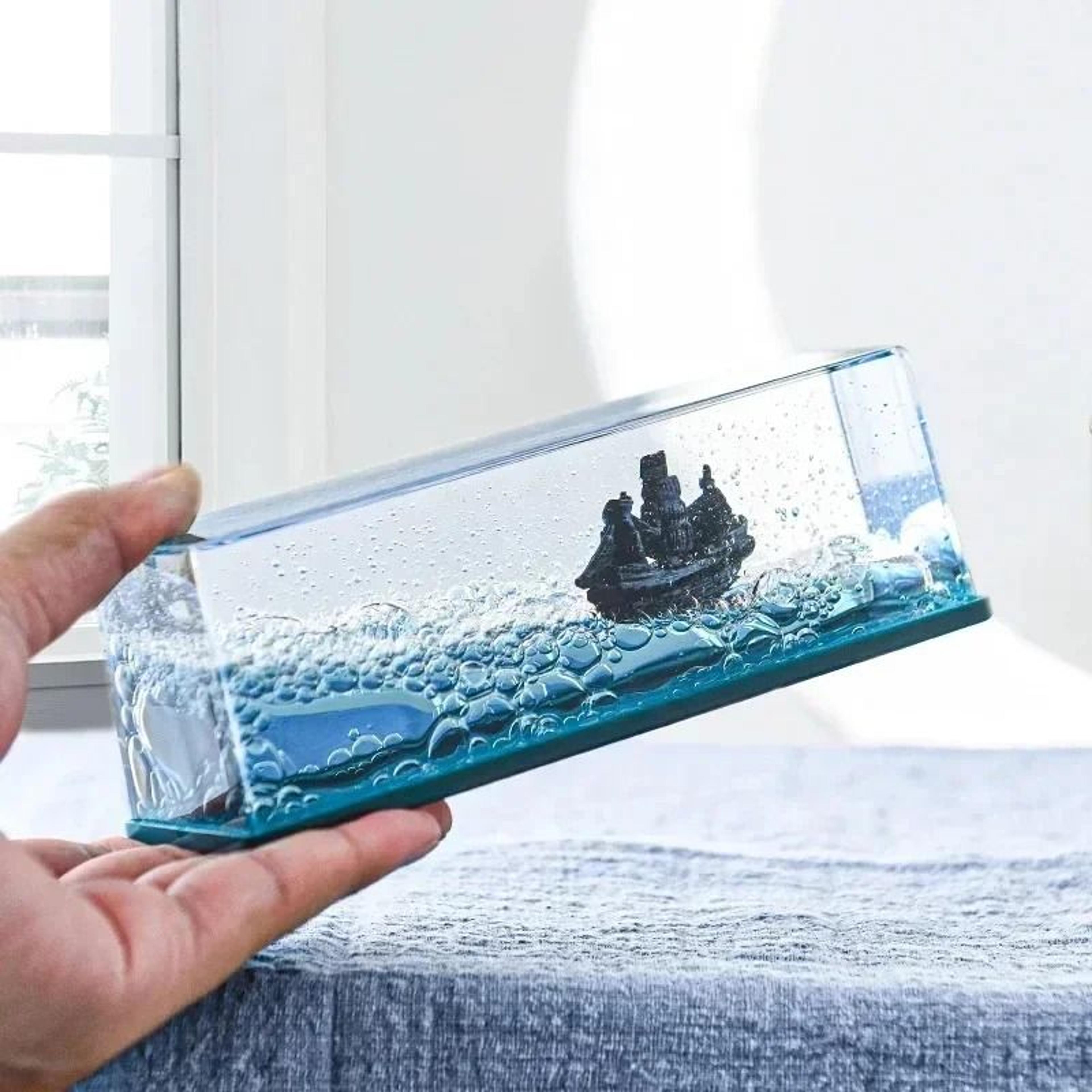 Black Pearl Unbreakable Ship  Fluid Liquid Floating Bottle  Executive Titanic Nautical Sanctuary De 3
