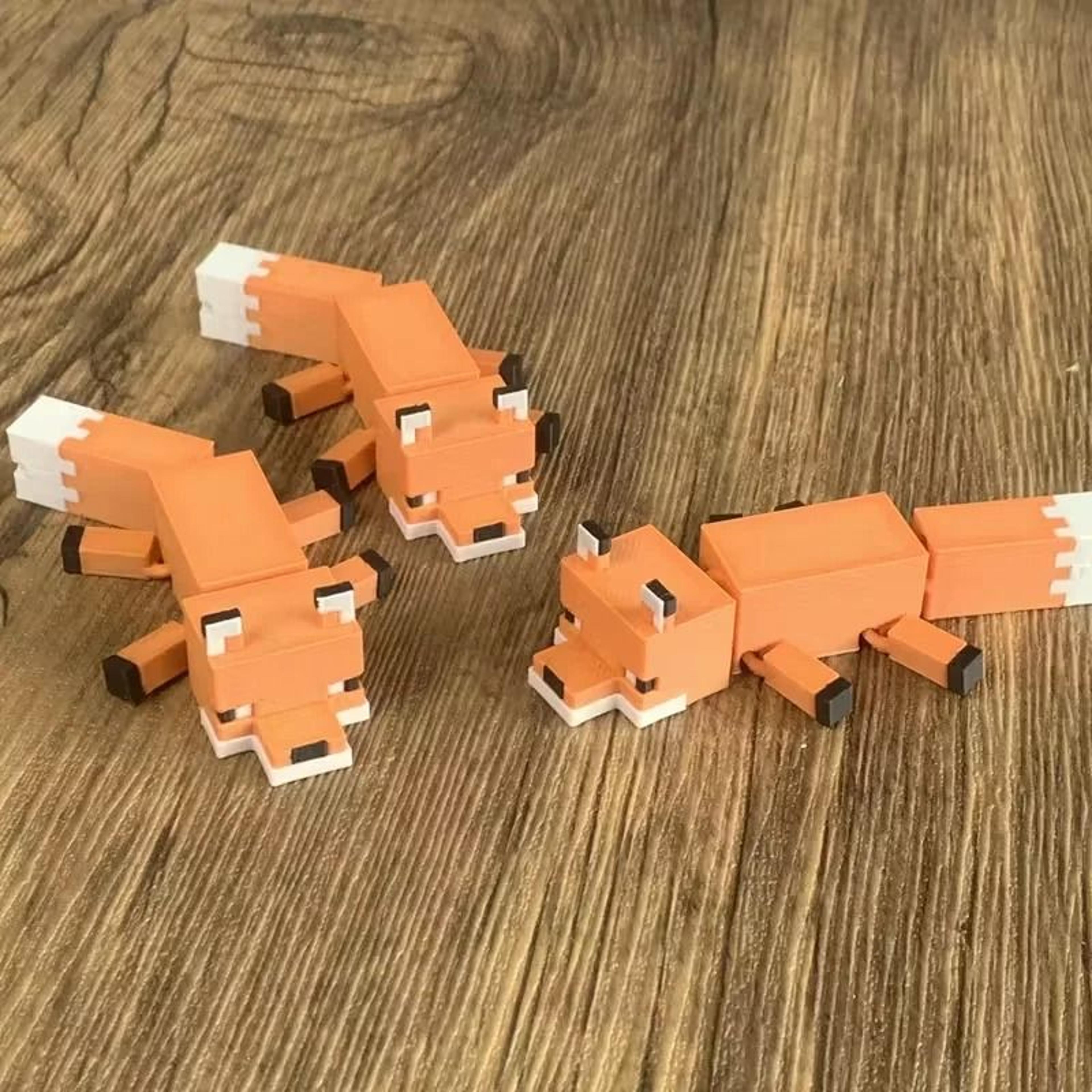 Articulated 3D Pixel Fox Figurine  HighDurability Kinetic Desktop Decor  Collectible Display 2