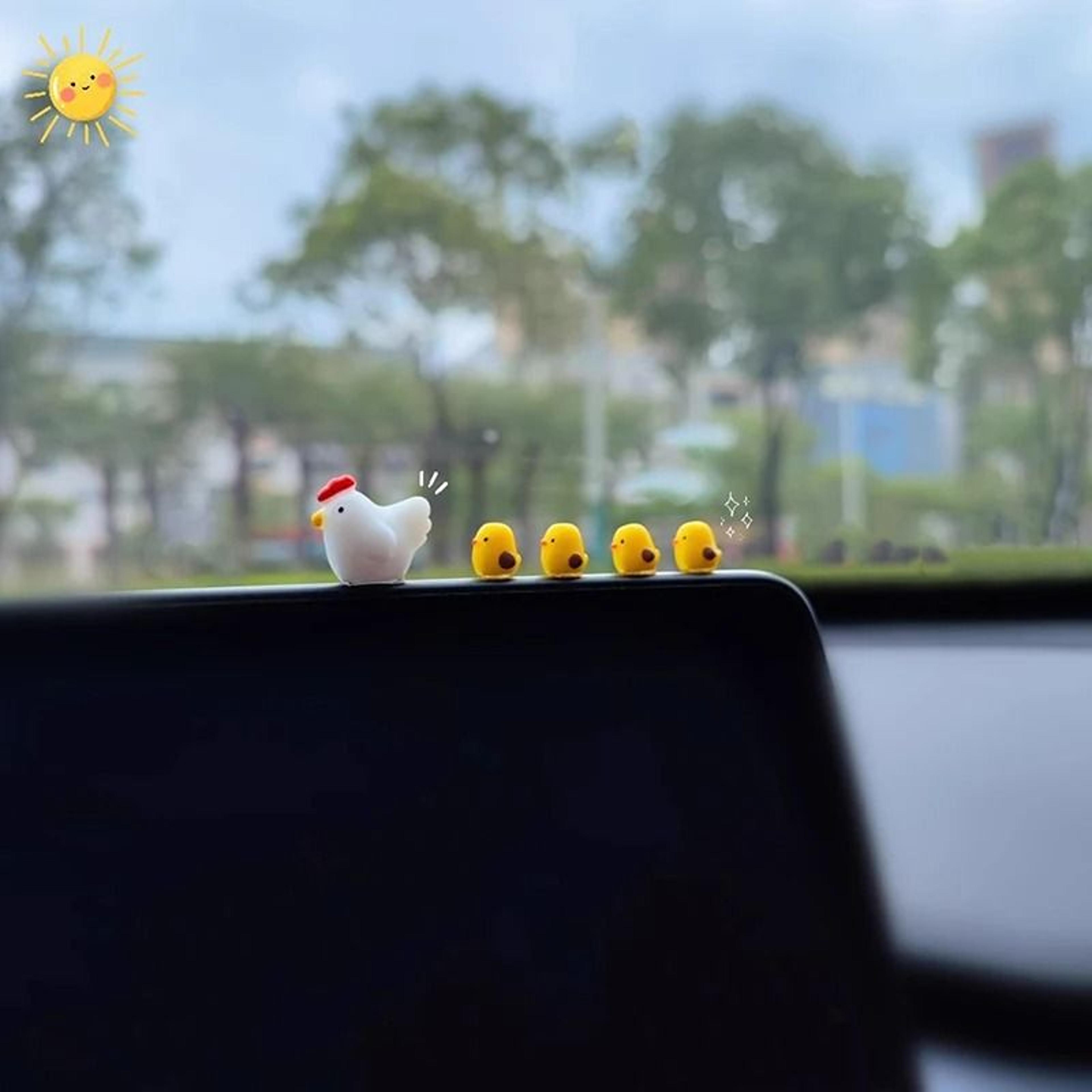 Miniature Cheerful Chicks Dashboard  Interior Decor 6Piece Set 0