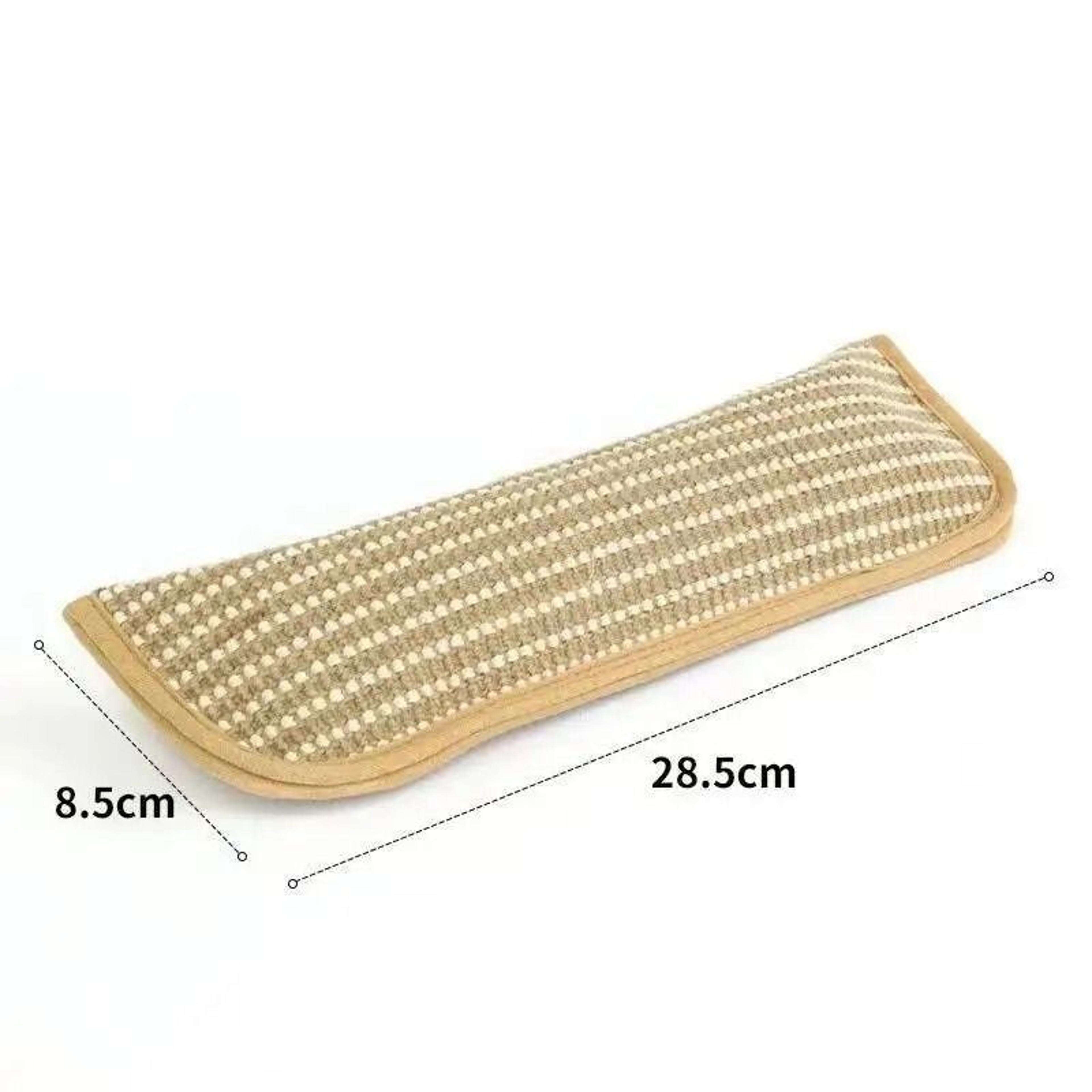 Interactive Sisal Catnip Kicker  Scratcher 6