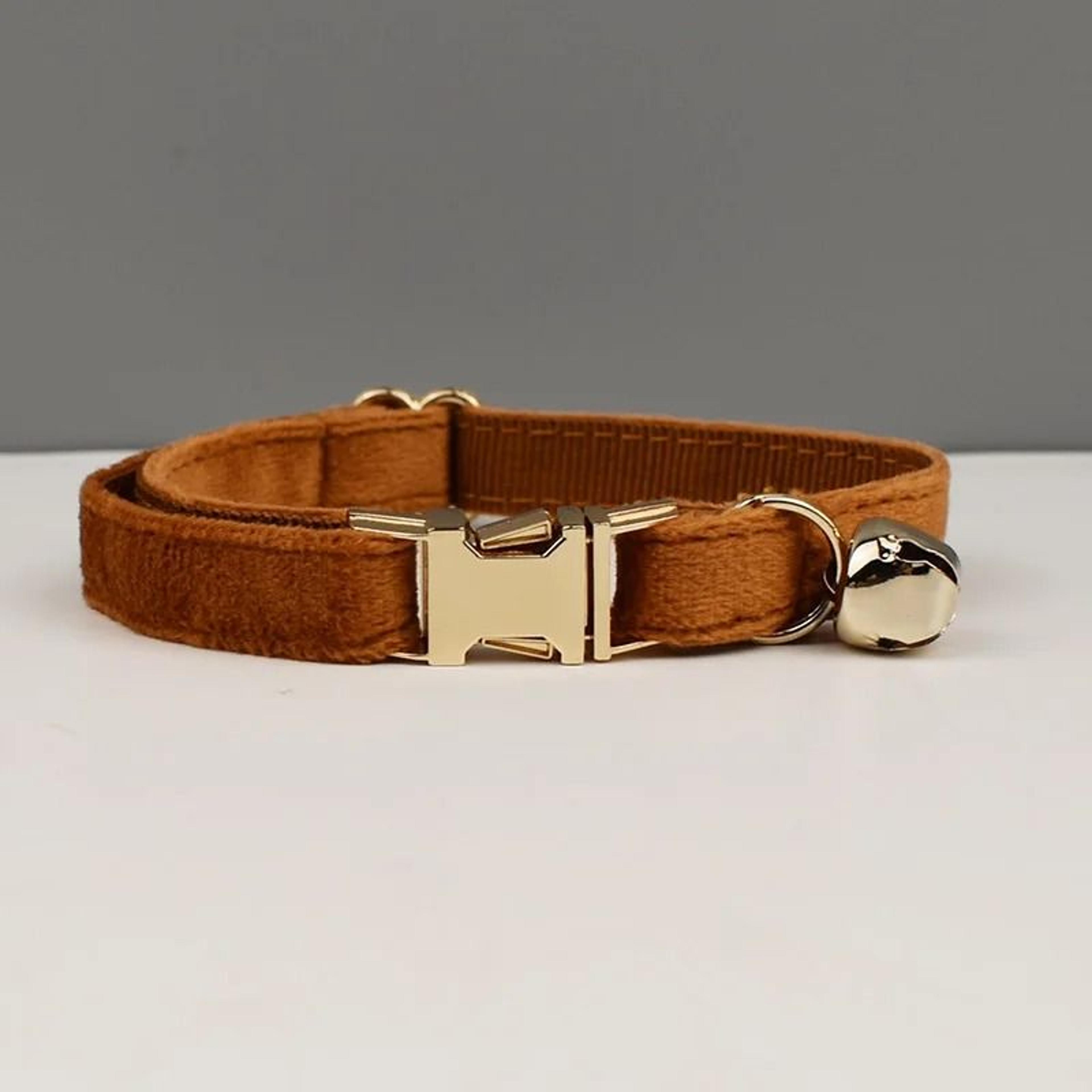 Luxury Personalized Velvet Cat Collar With Custom Name Plate Bell And Detachable Bow Tie 16