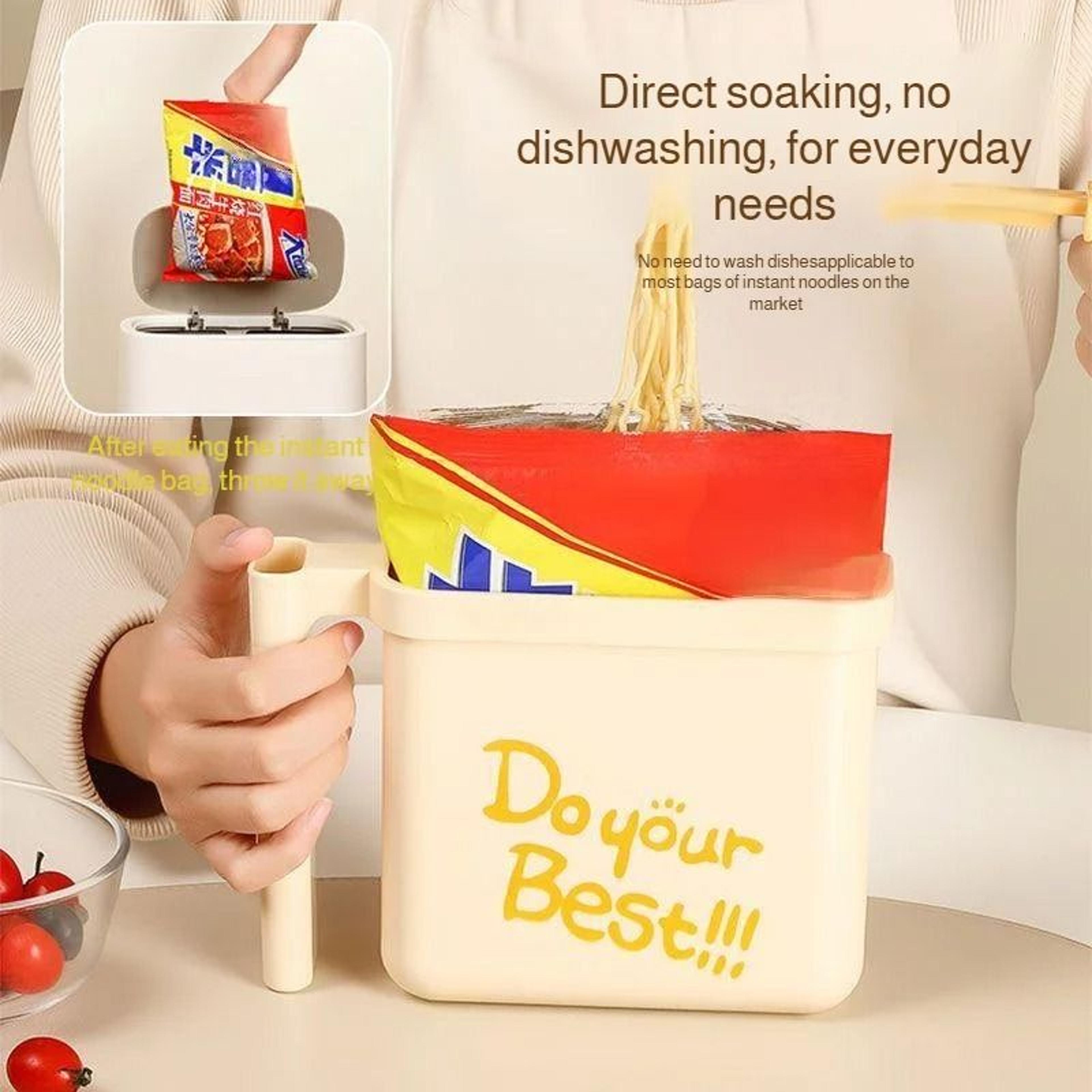 NoWash Bagged Instant Noodle Bowl With Handle  Fork 1