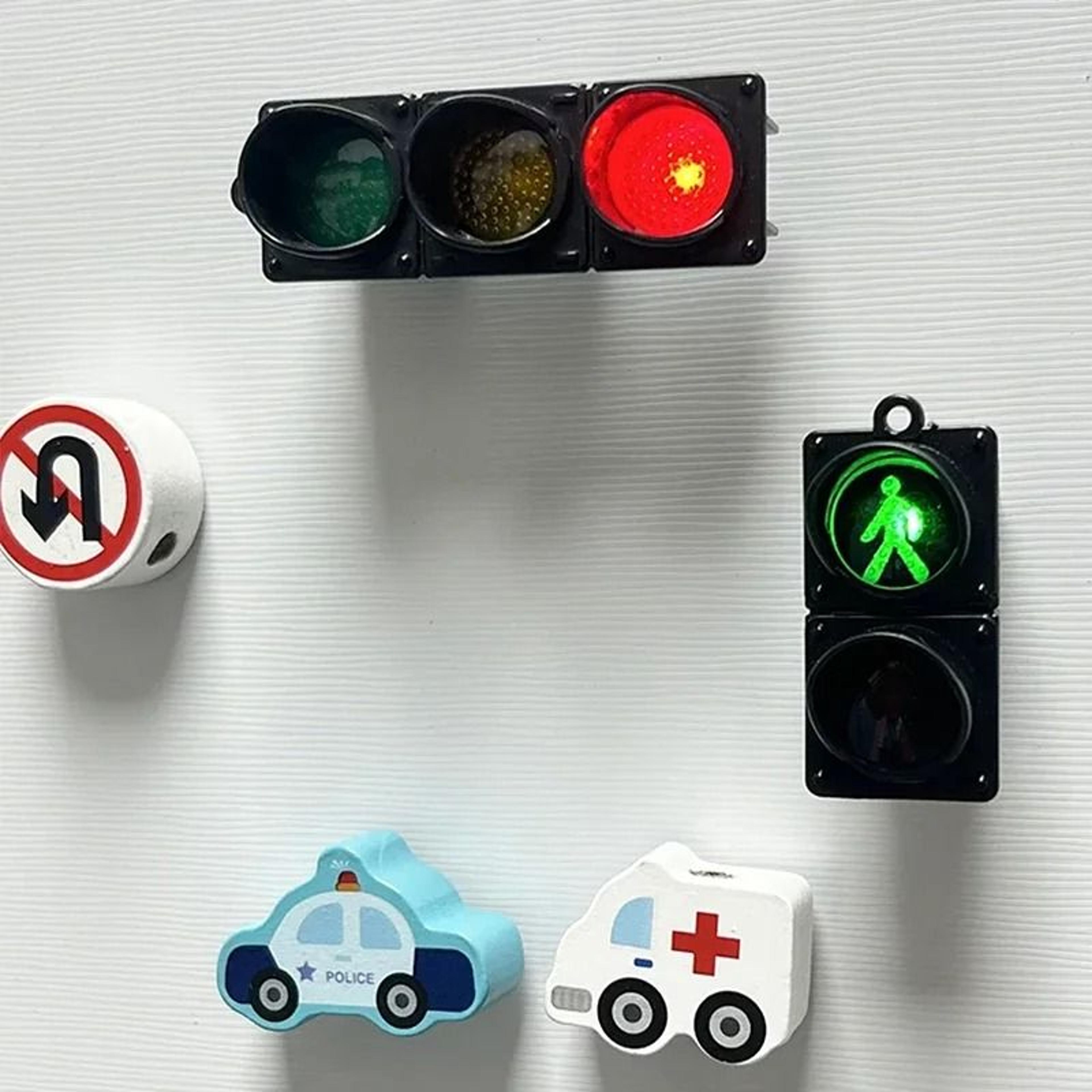 Traffic Light Magnetic Refrigerator Sticker  Creative Toy 4