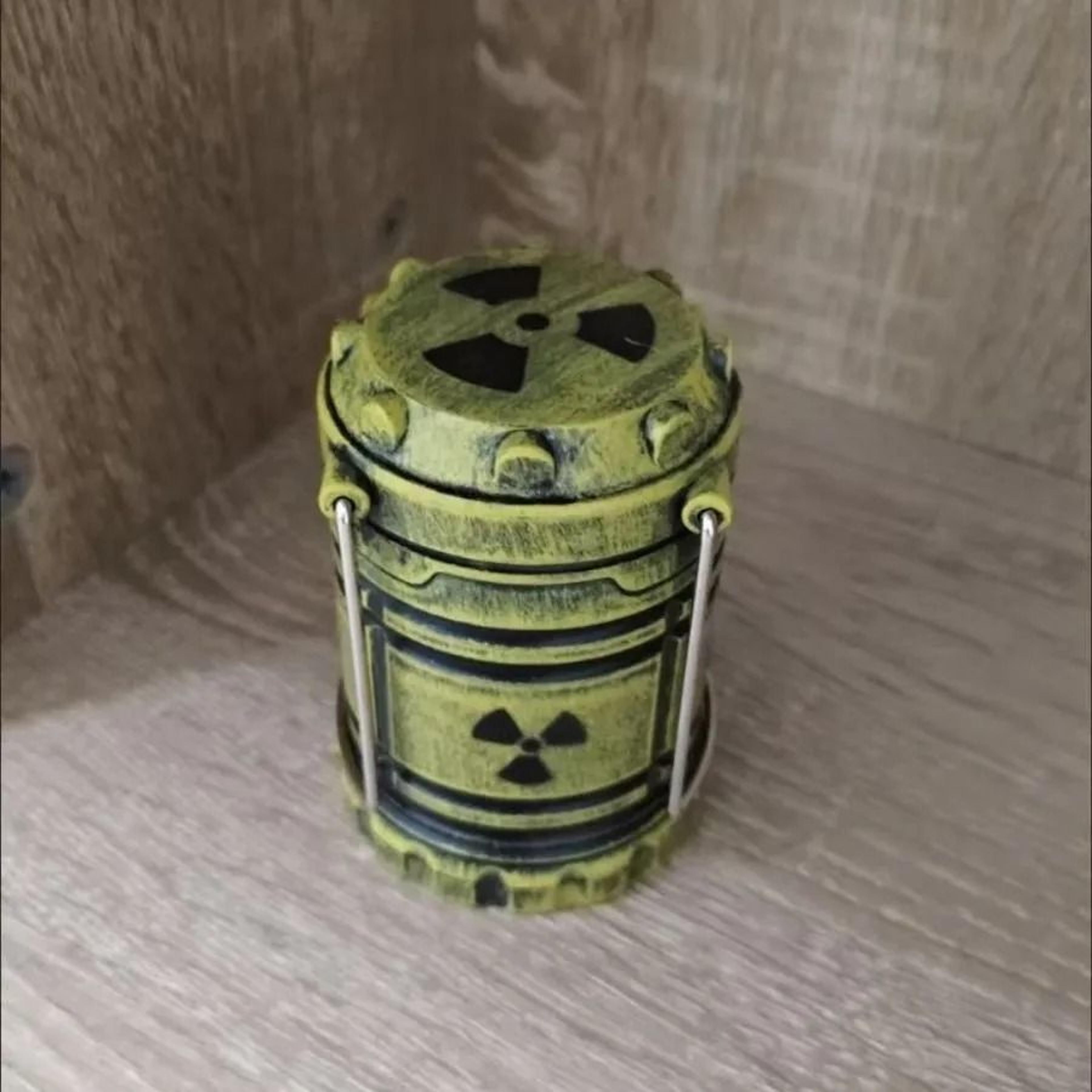 Mini Simulation Nuclear Reactor Lantern Handheld Camping Light Decor 7