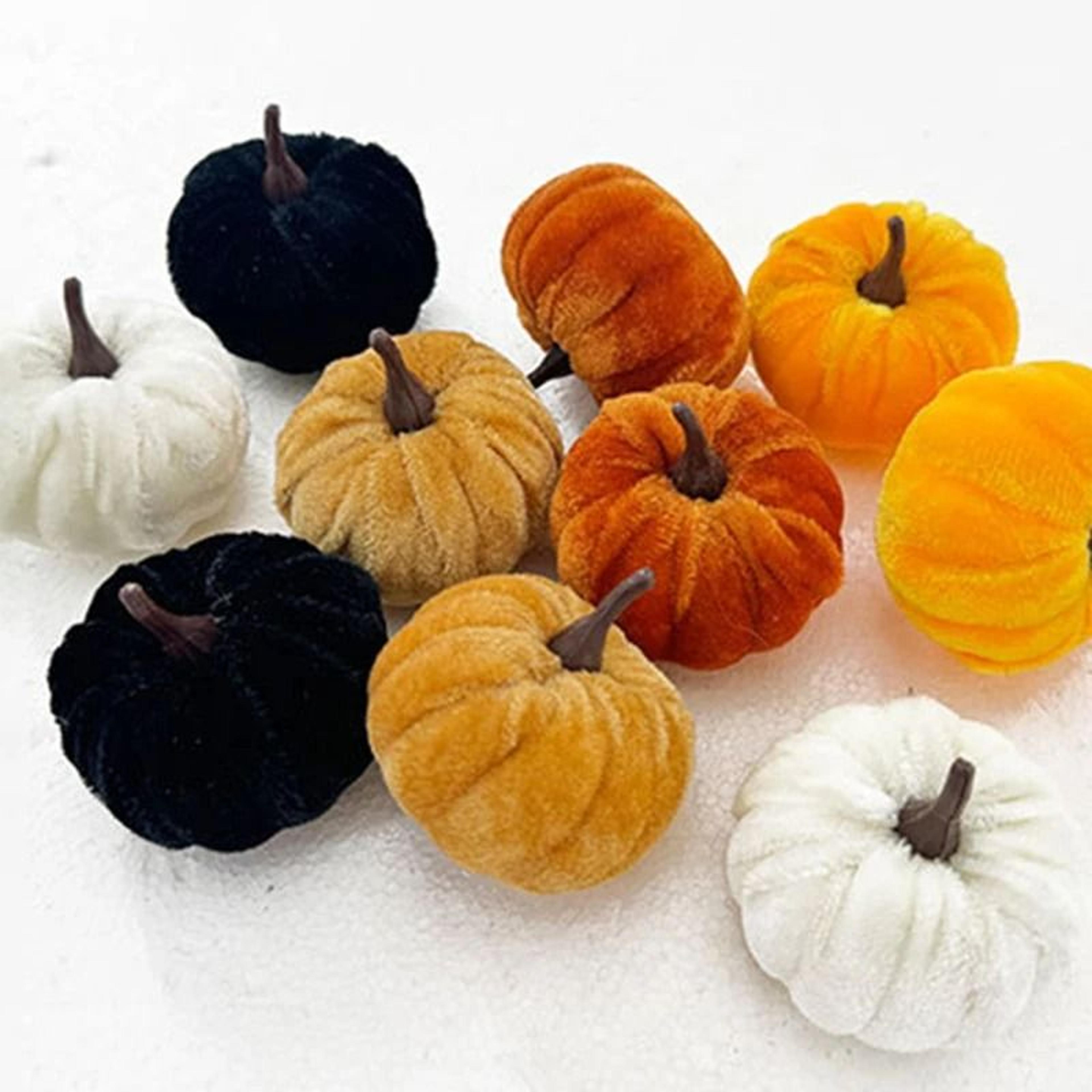 5Piece Mini Artificial Foam Pumpkins Set 5cm Desktop Halloween Decor 2