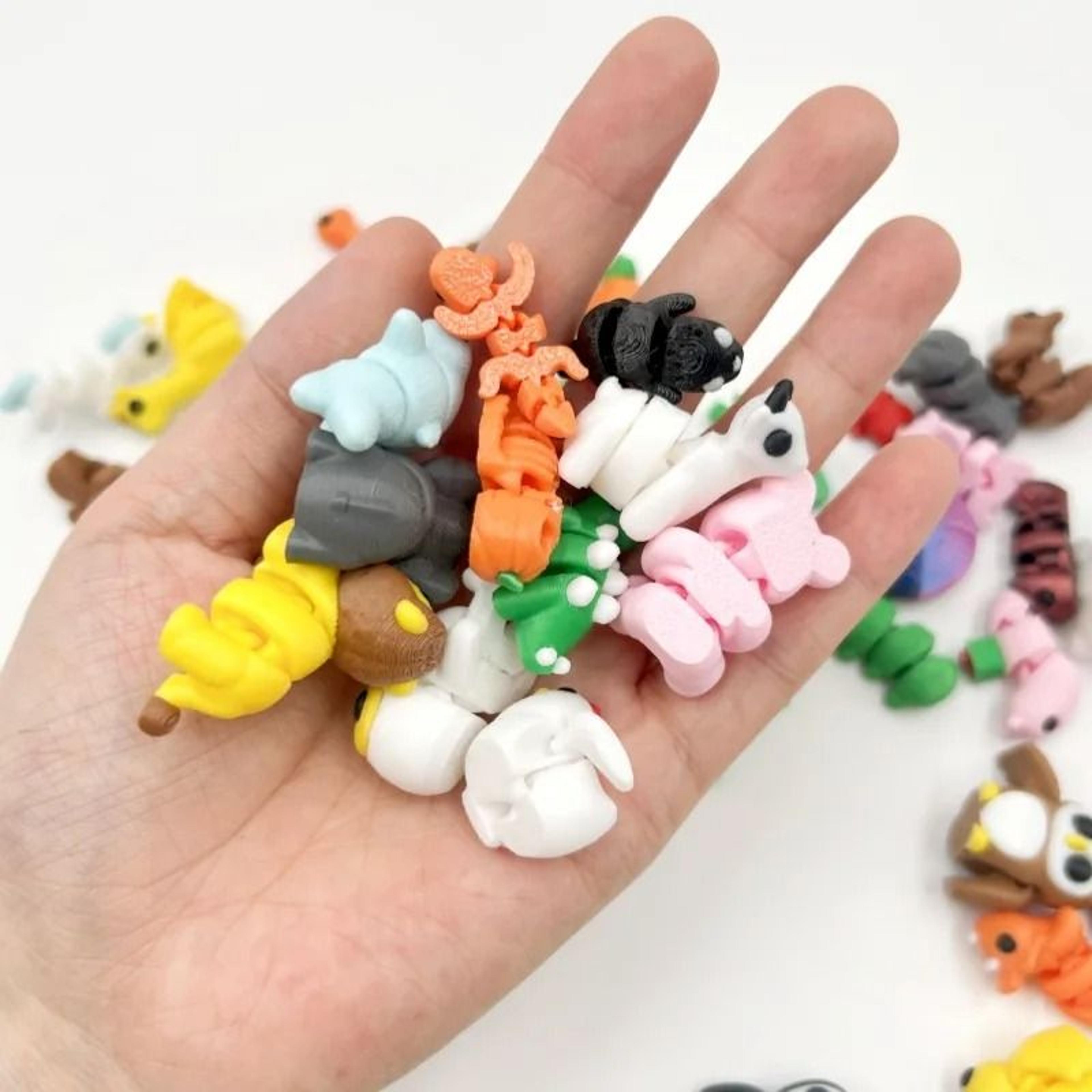 1050pcs 3D Printed Mini Animal Model Figurines Joint Movable Desktop Ornaments 4