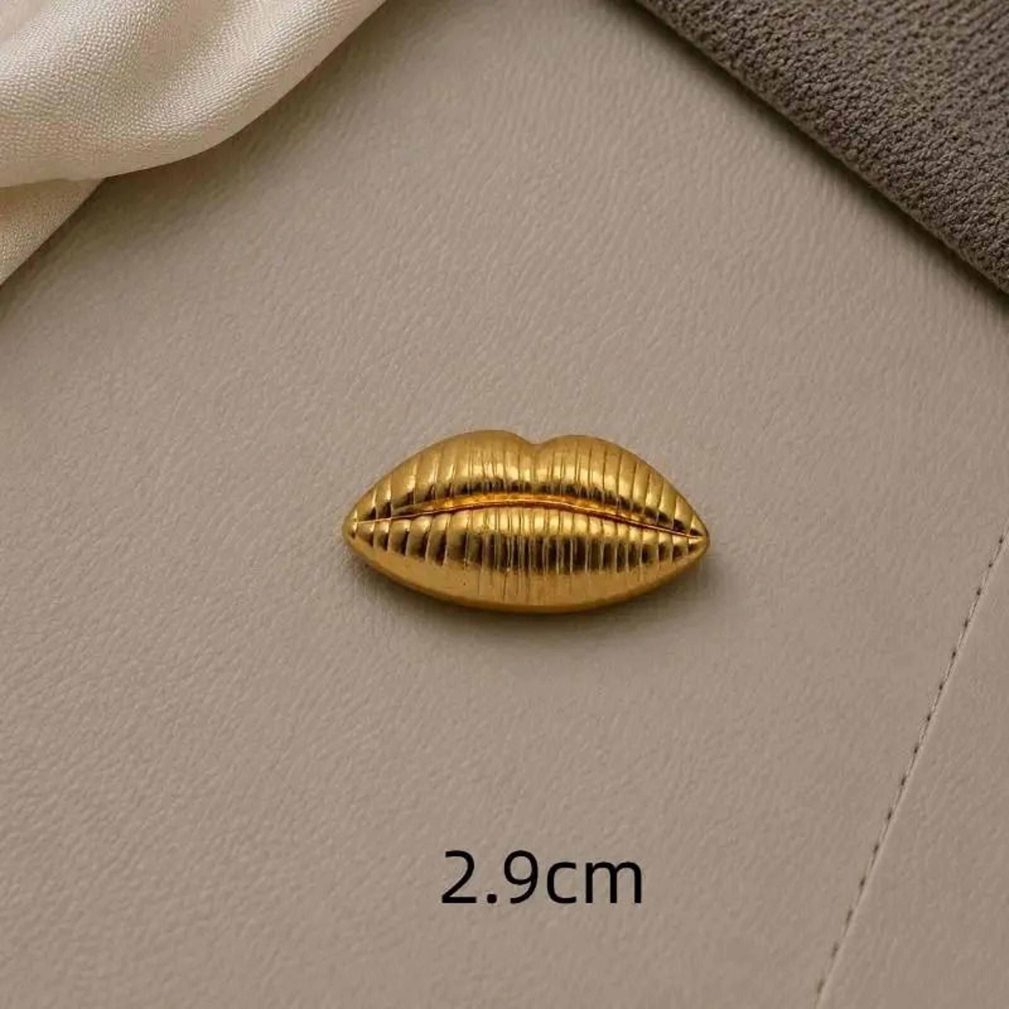 Irregular EyeShaped Decorative Sewing Buttons 25