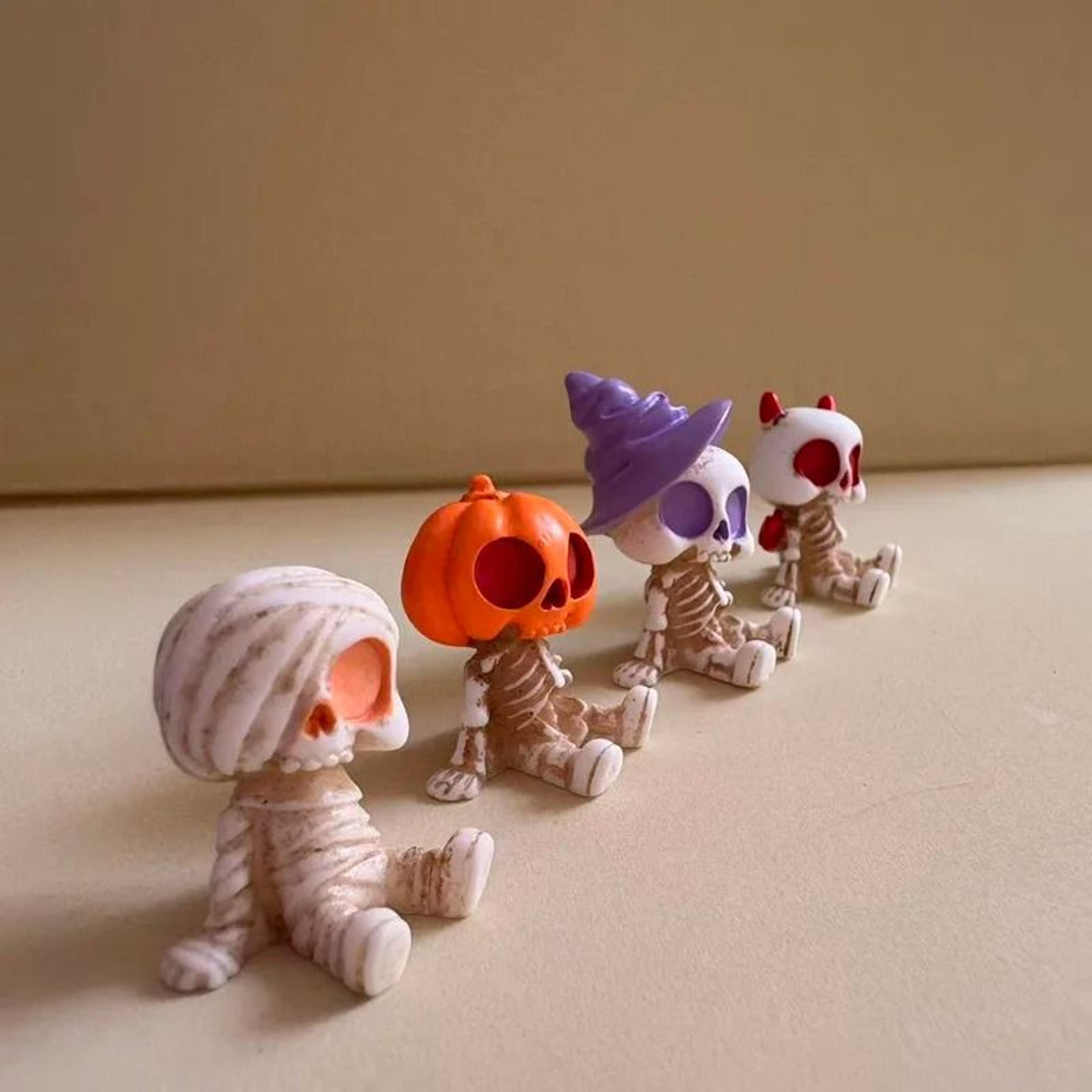 4Piece Halloween Mini Resin Figurines Set Pumpkins Ghosts  Skulls Decor 1