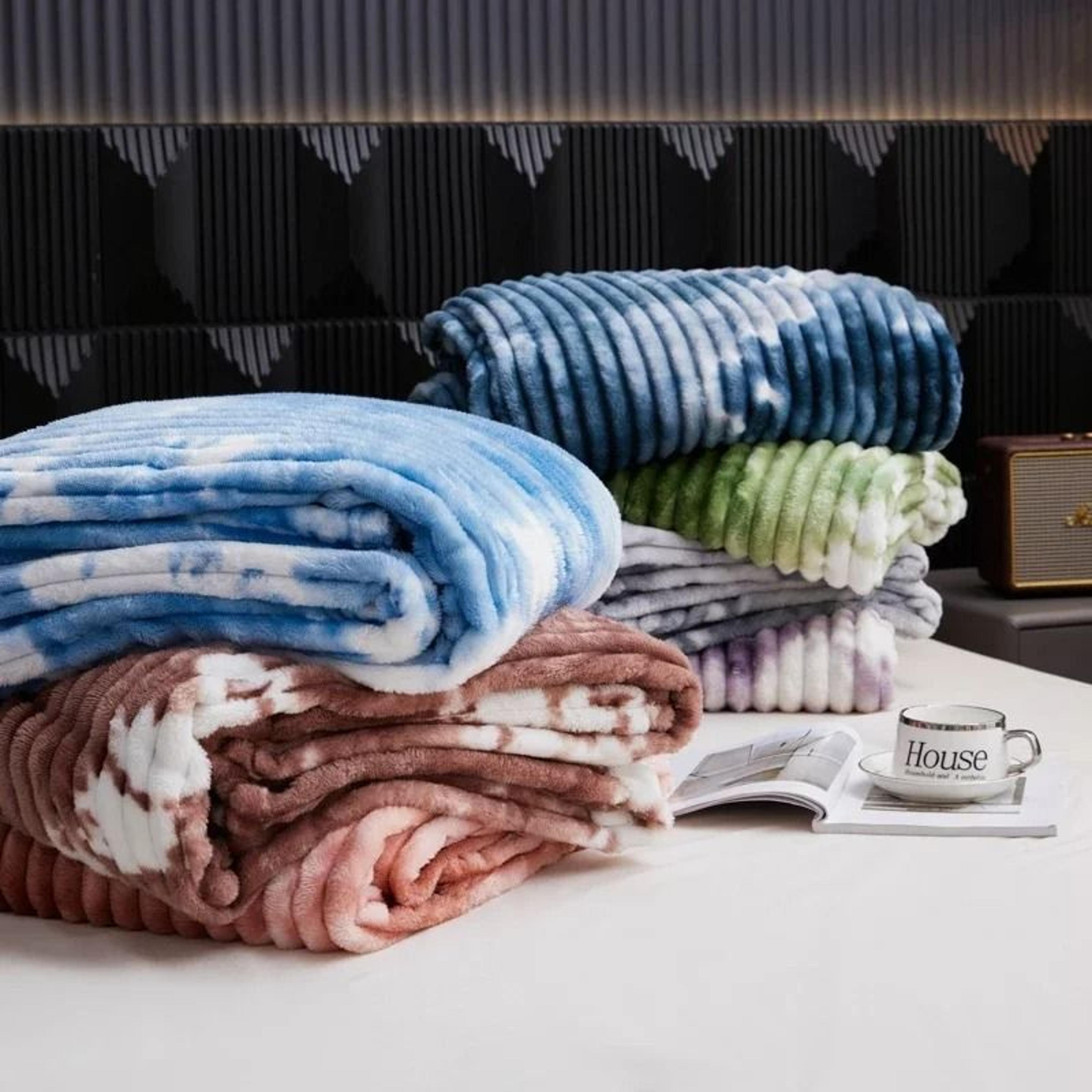 TieDye Plush Flannel Fleece Throw Blanket Thick Warm Bed  Sofa Coverlet 1