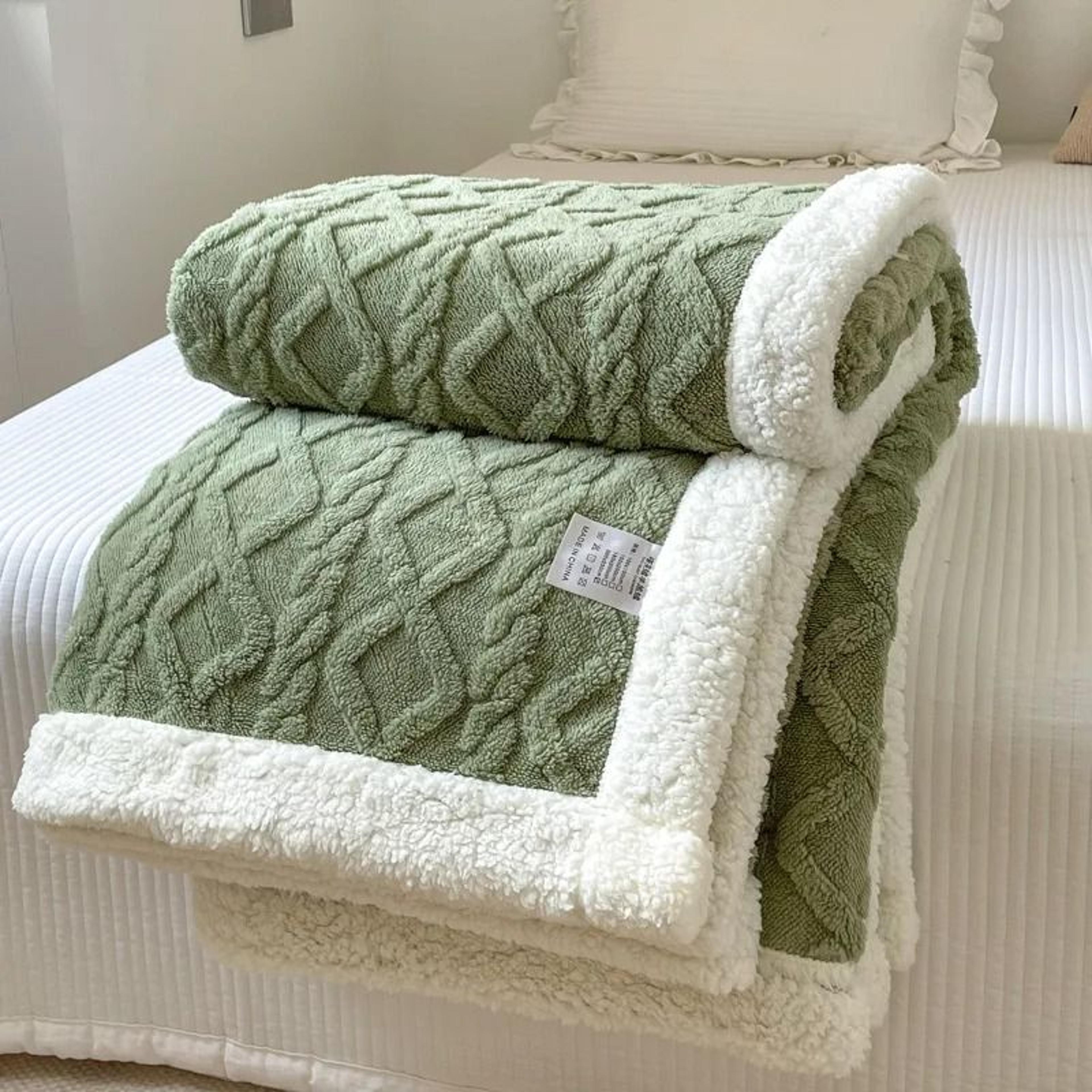 Double Layer Thick Warm Fleece Blanket Plush Autumn Winter Comforter For Bed  Sofa 7