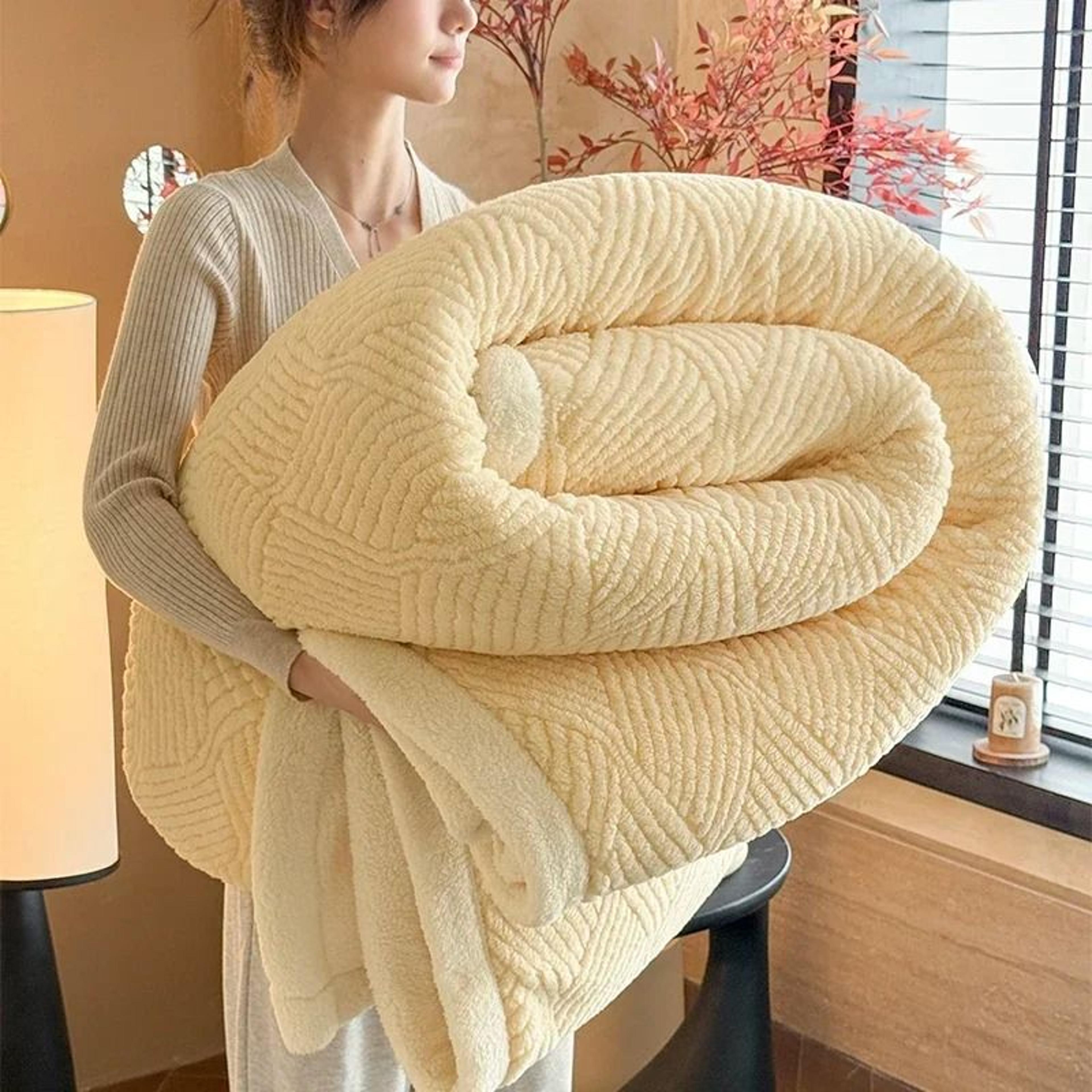 Solid Warmth Jacquard Autumn Winter Blanket Thickened Warm MultiFunctional Sofa  Nap Throw 7