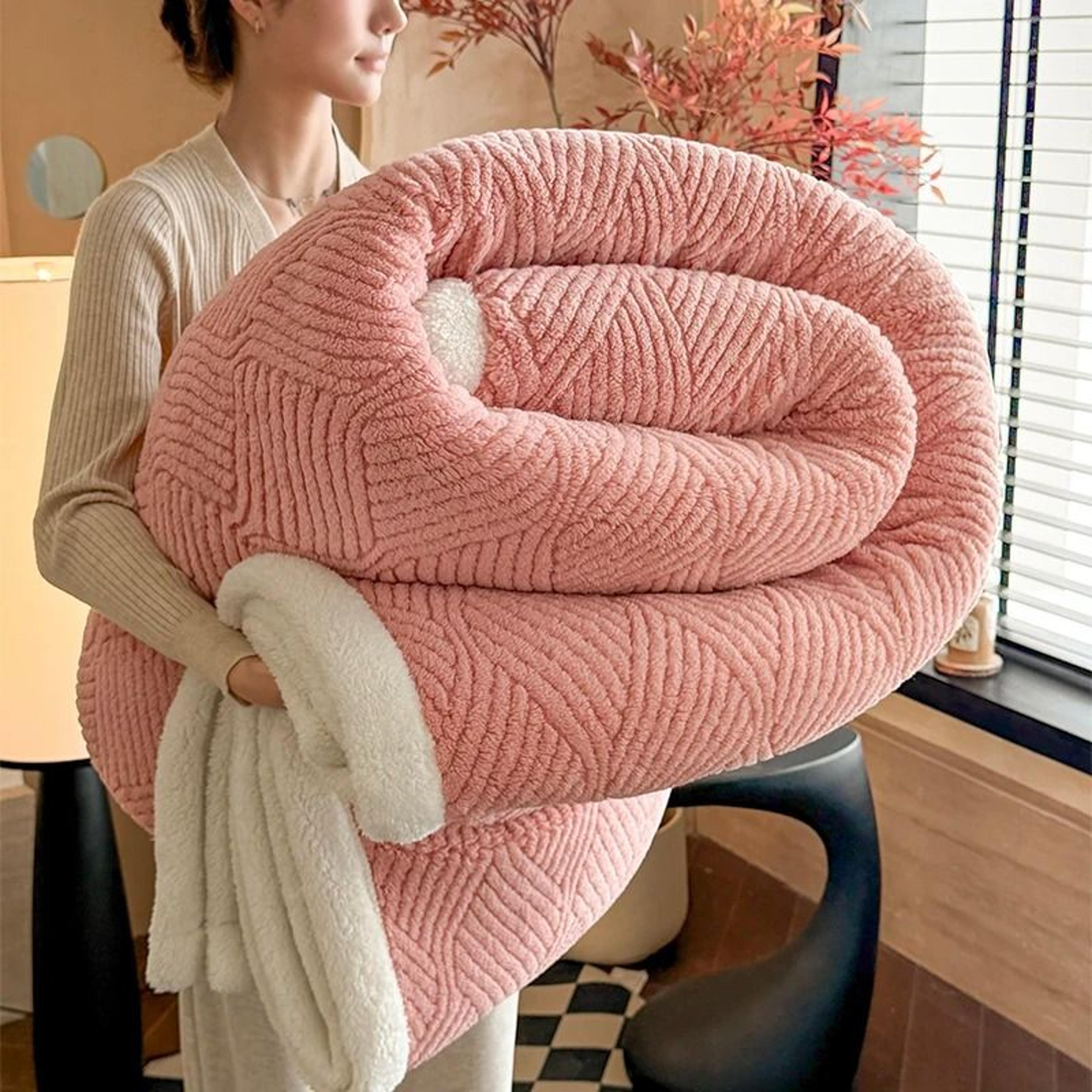 Solid Warmth Jacquard Autumn Winter Blanket Thickened Warm MultiFunctional Sofa  Nap Throw 11