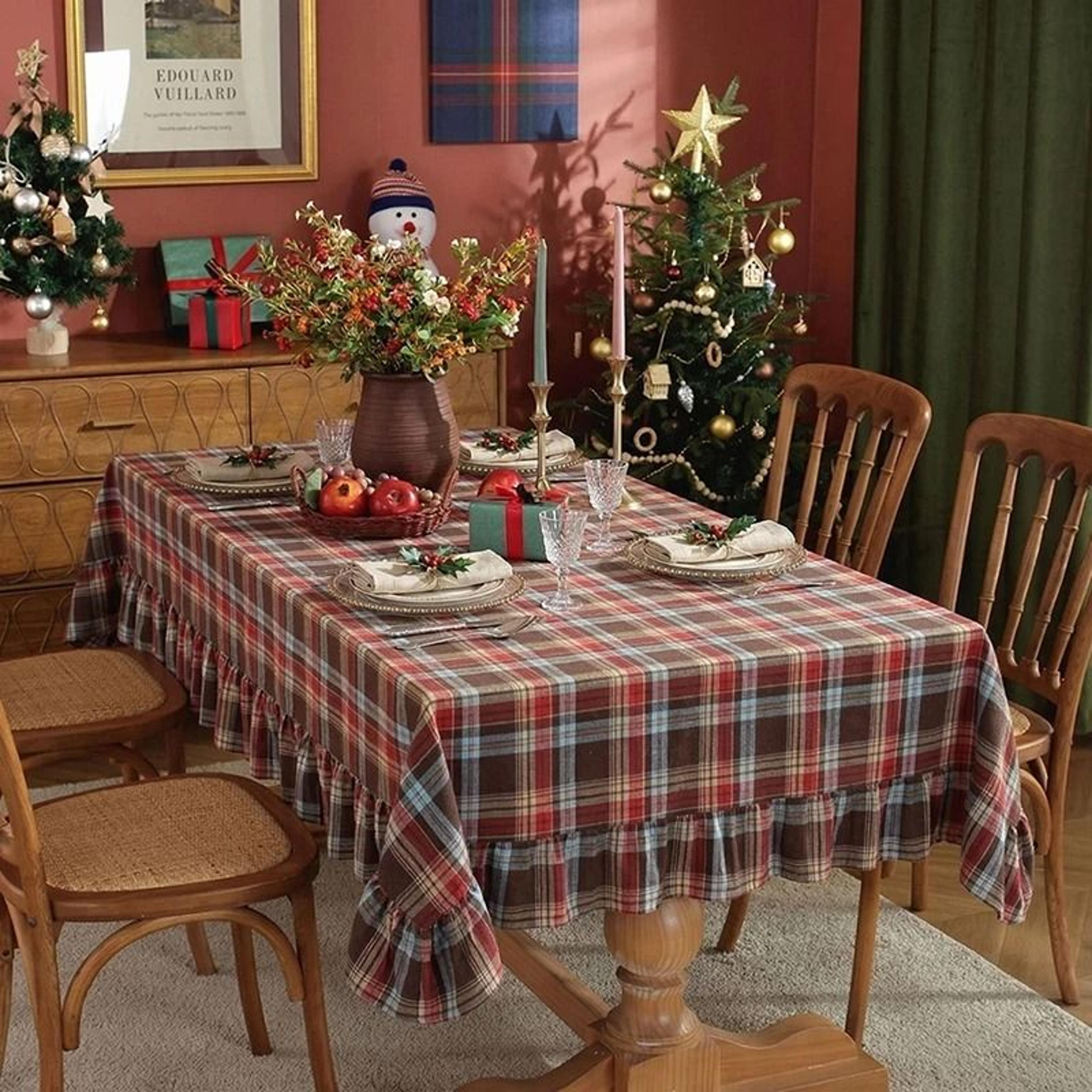Christmas Green Plaid Ruffled Tablecloth Washable AntiStain Table Cover For Kitchen  Holiday Weddin 10