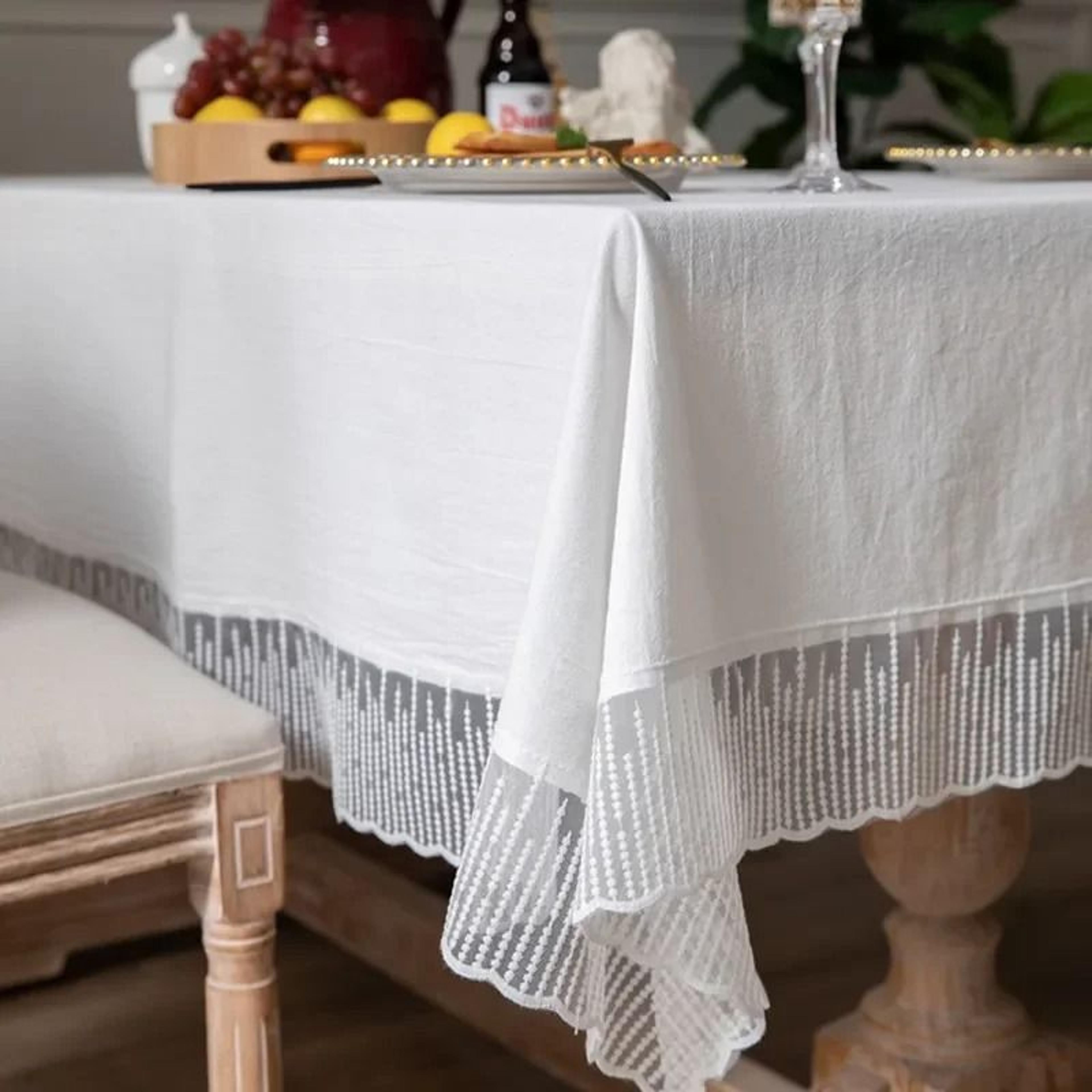 White French Style Meteor Shower Lace Tablecloth Delicate Dressing  Coffee Table Cover For Wedding  2