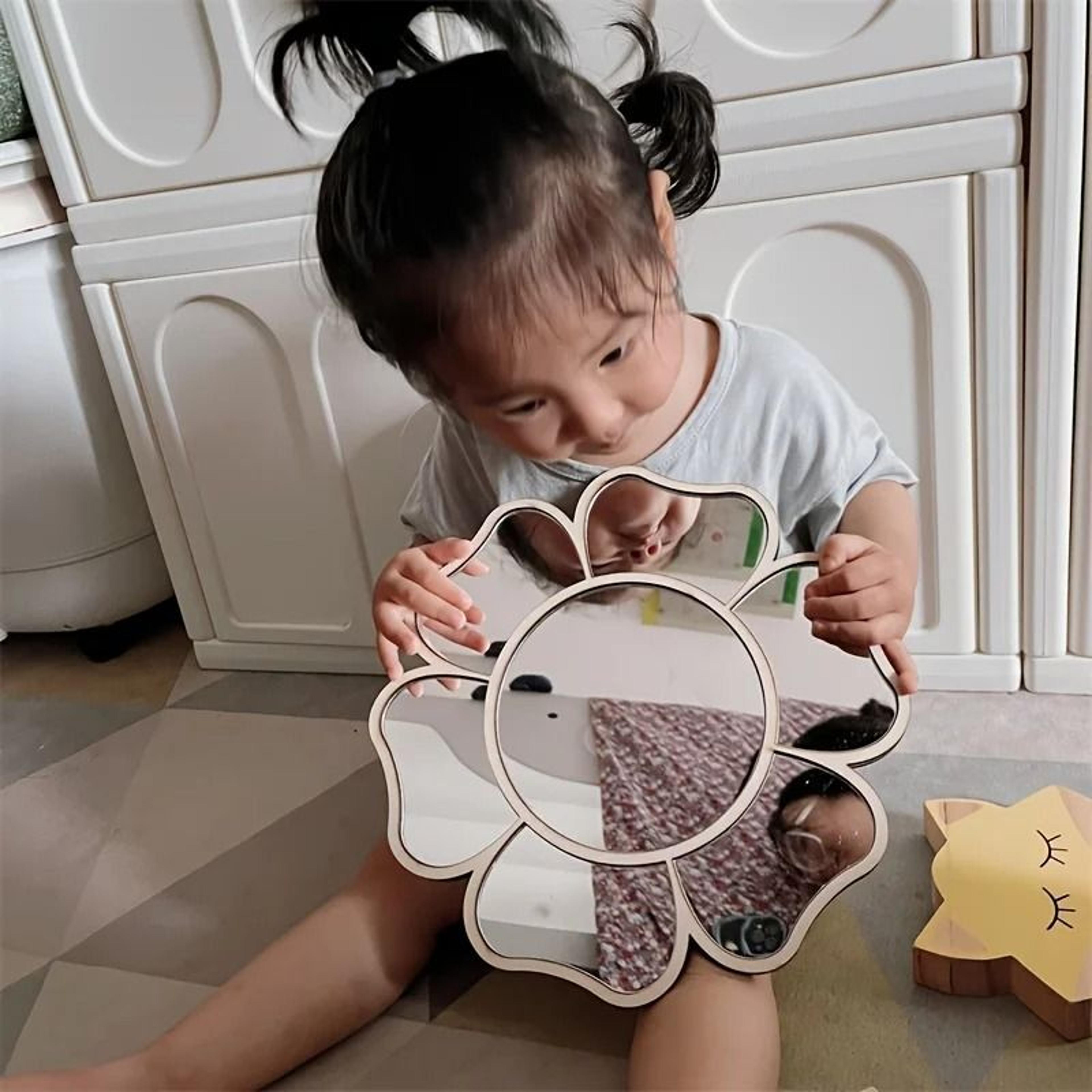 Ins Nordic Small Daisy Decorative Wall Mirror For Girls Bedroom  Living Room 2