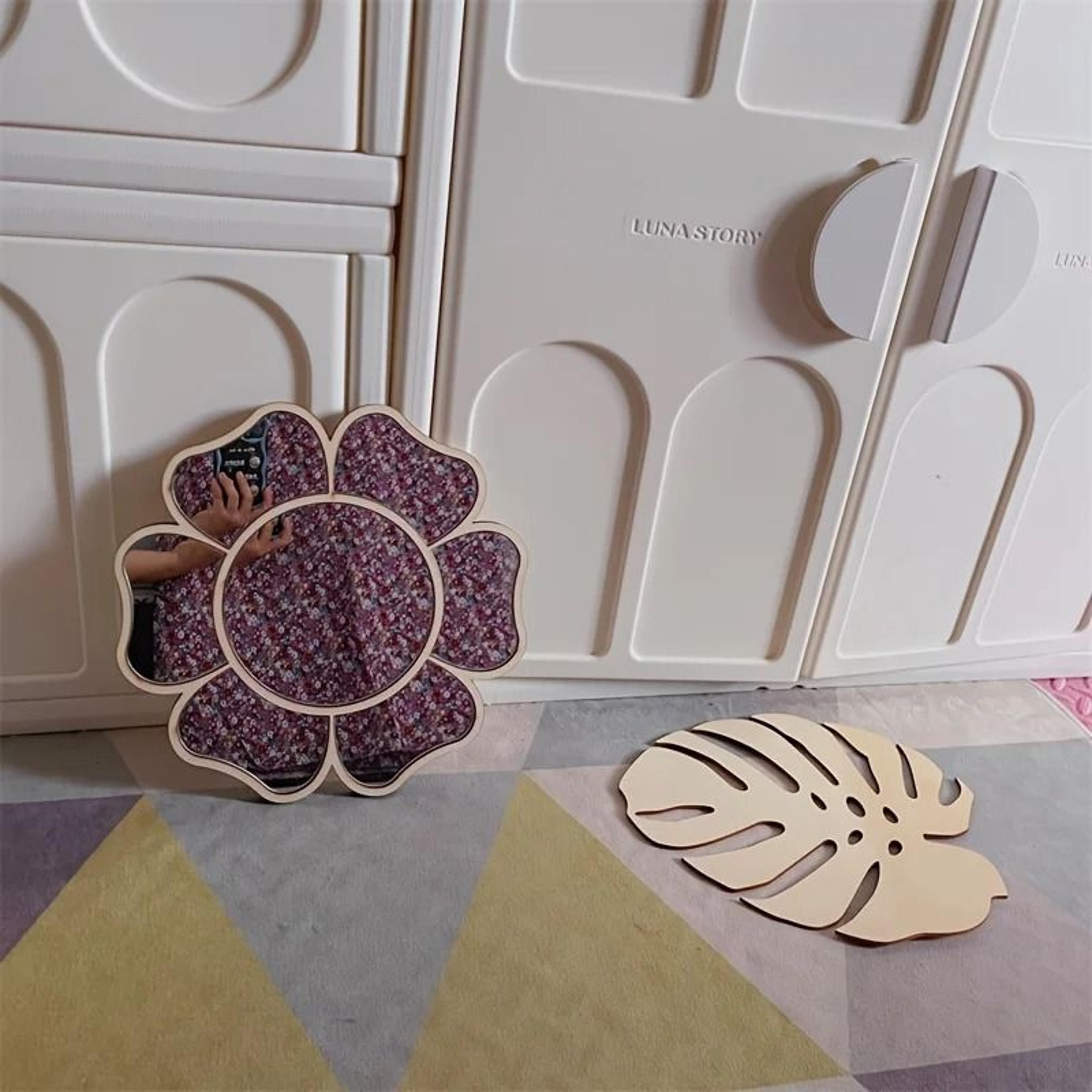 Ins Nordic Small Daisy Decorative Wall Mirror For Girls Bedroom  Living Room 3