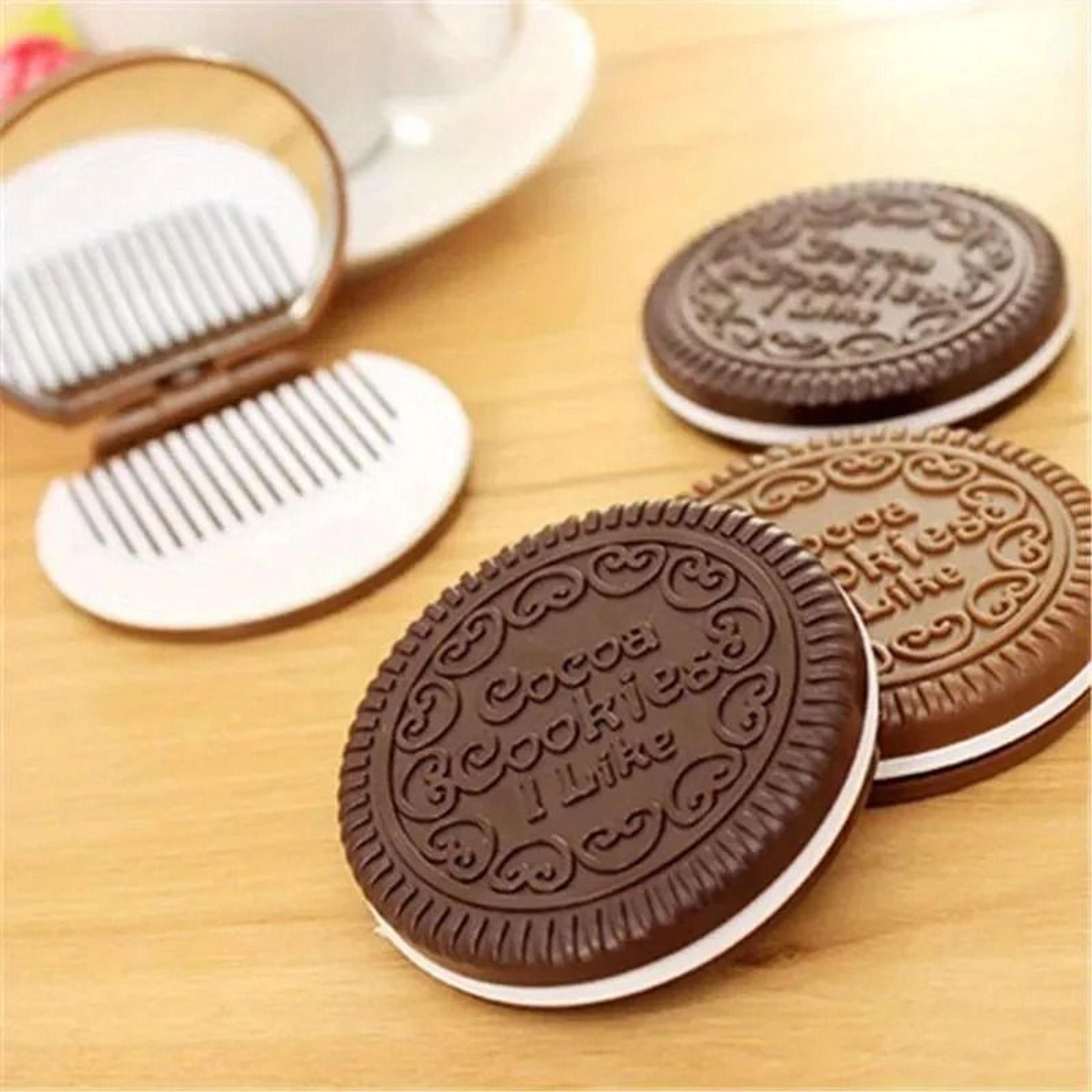 cute chocolate biscuit small folding makeup mirror with comb set