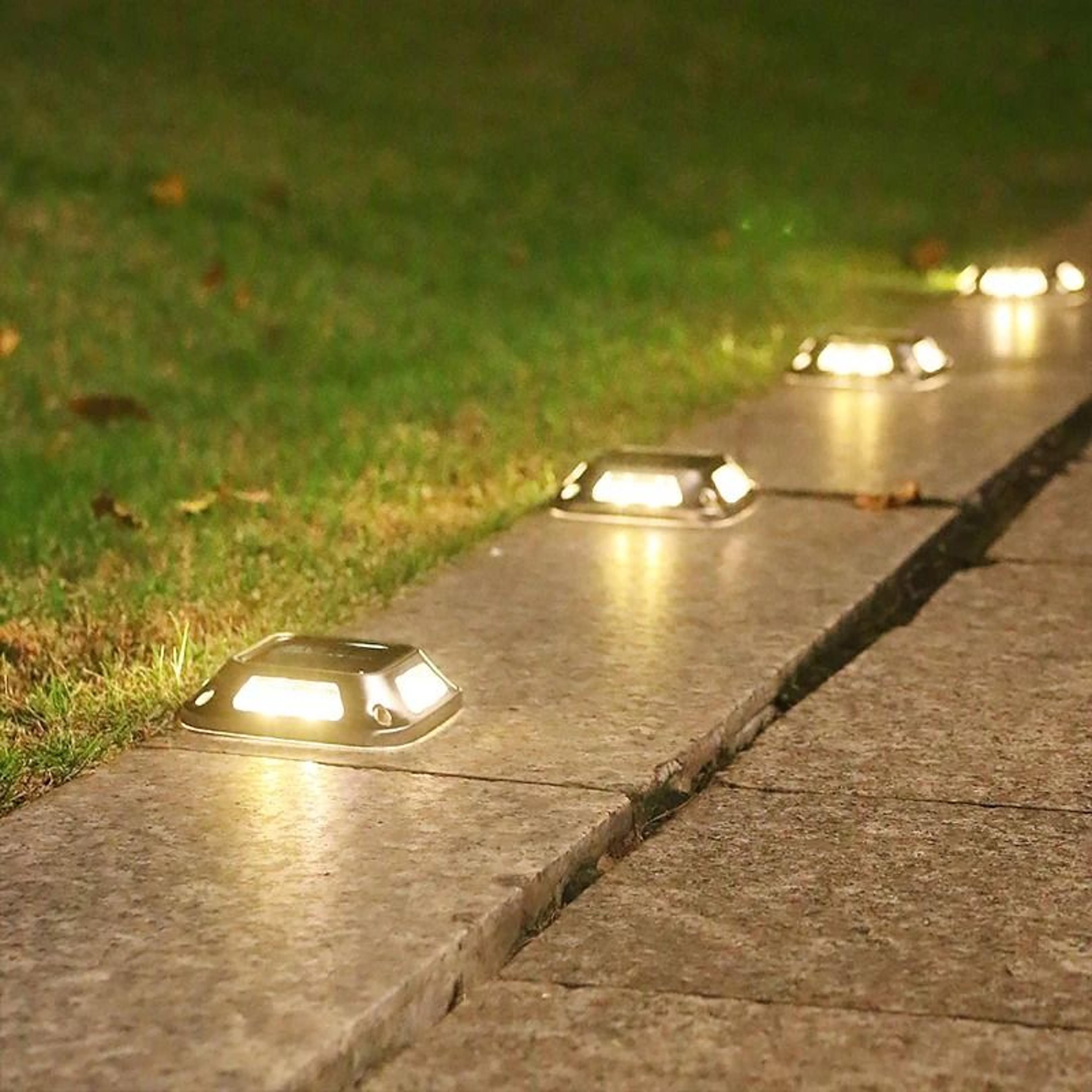 4-piece solar powered led dock & driveway lights (ip68 waterproof outdoor deck marker lamps)