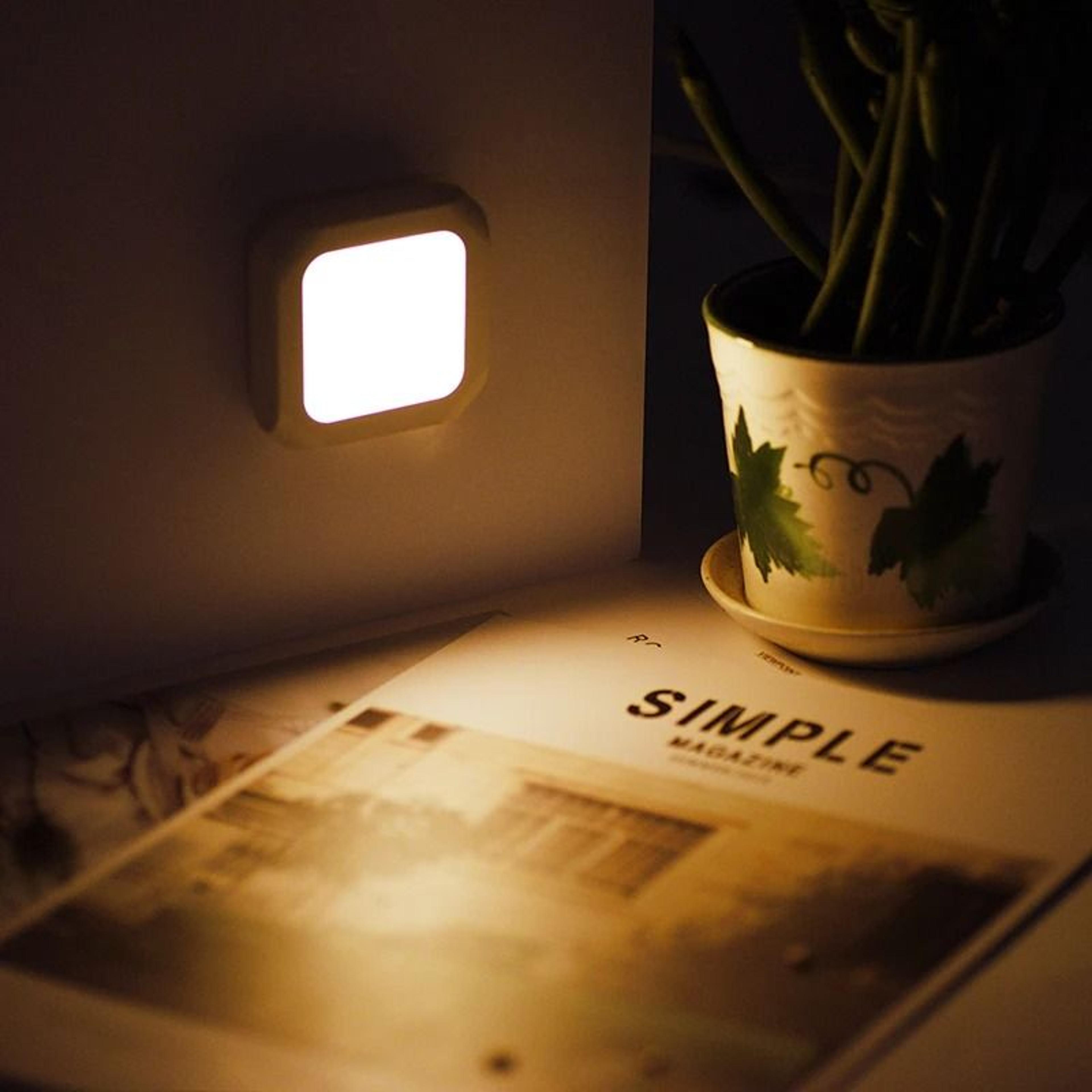 Plugin Dimmable LED Sensor Night Light For Bedroom  Hallway 1