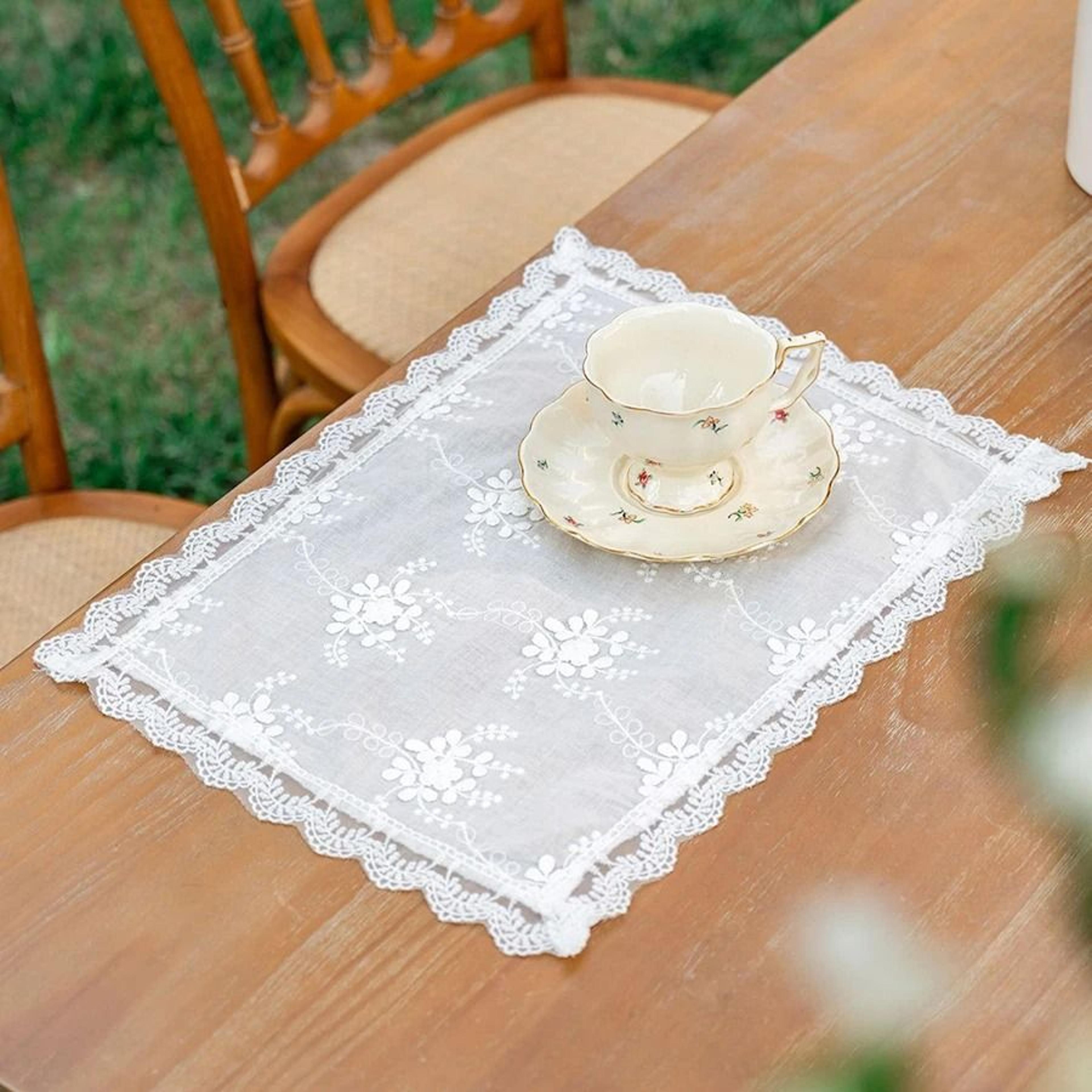 elegant lace table placemat & soft flounced cotton dinner napkin for table decor