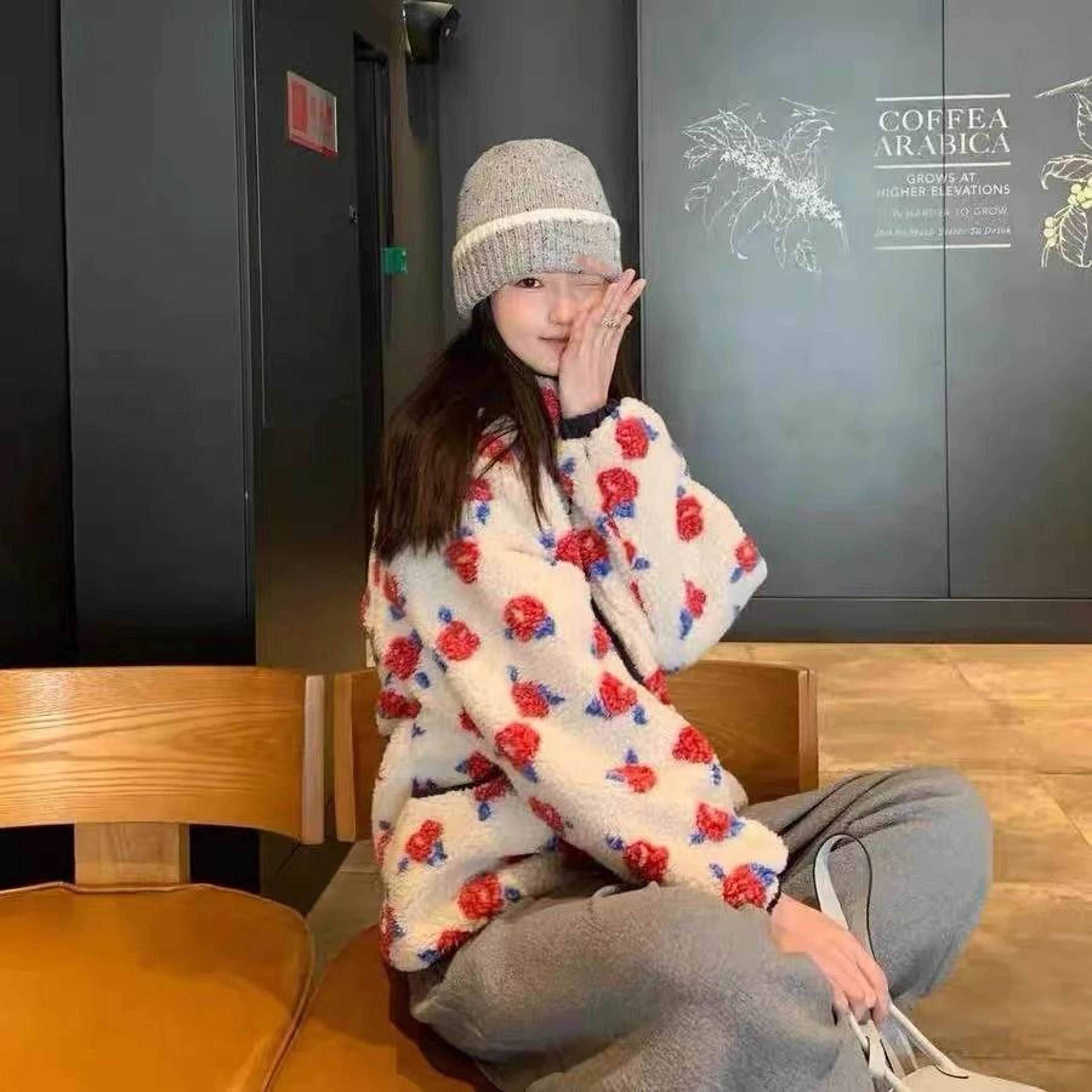Sienne Fleece Rose Print Oversized Plush Jacket  Winter Long Sleeve Zipper Closure Warm Commuter Co 1