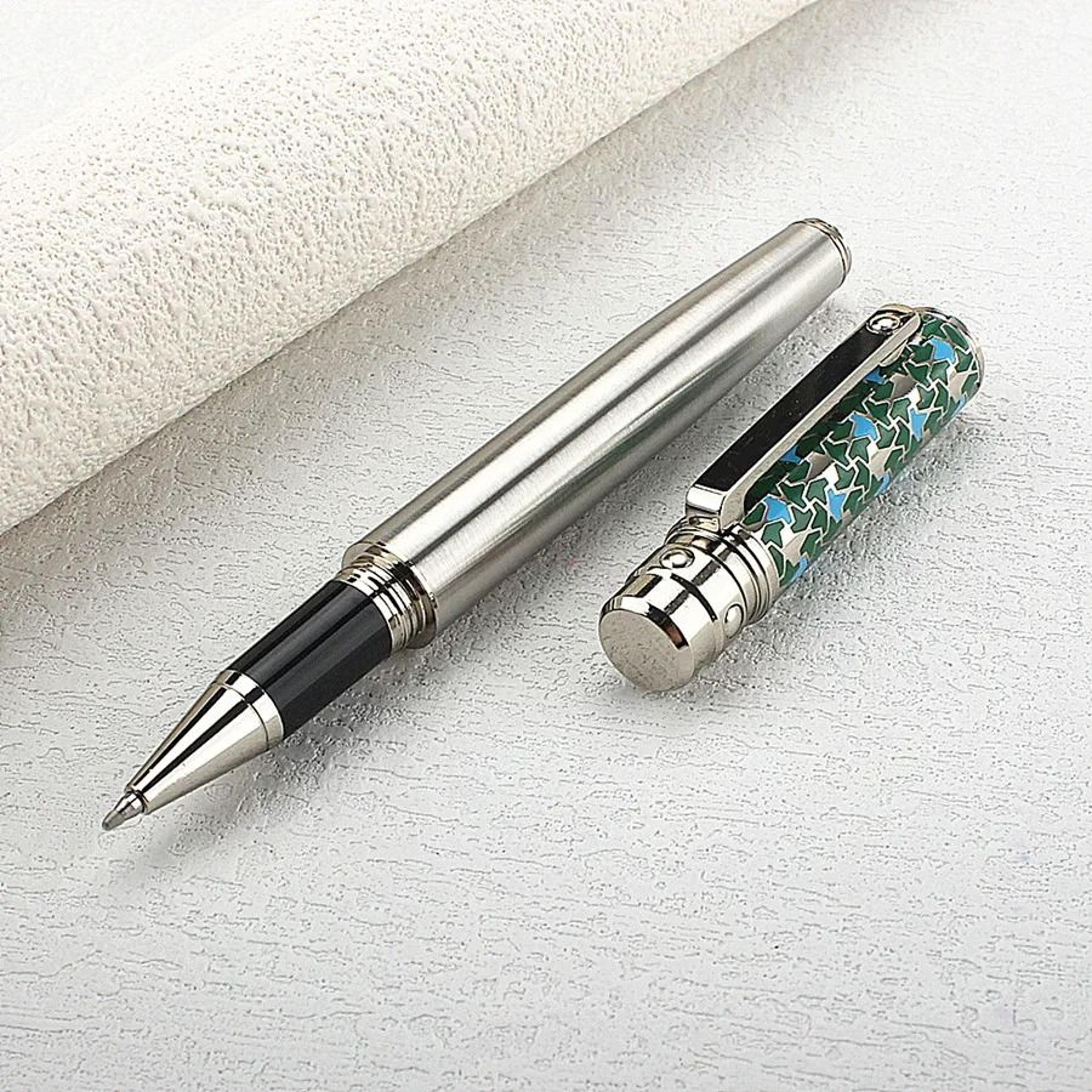 Luxury Business Deep Blue Oversized Metal Rollerball  Ballpoint Pen  Silver Clip  Smooth Blue Ink 23
