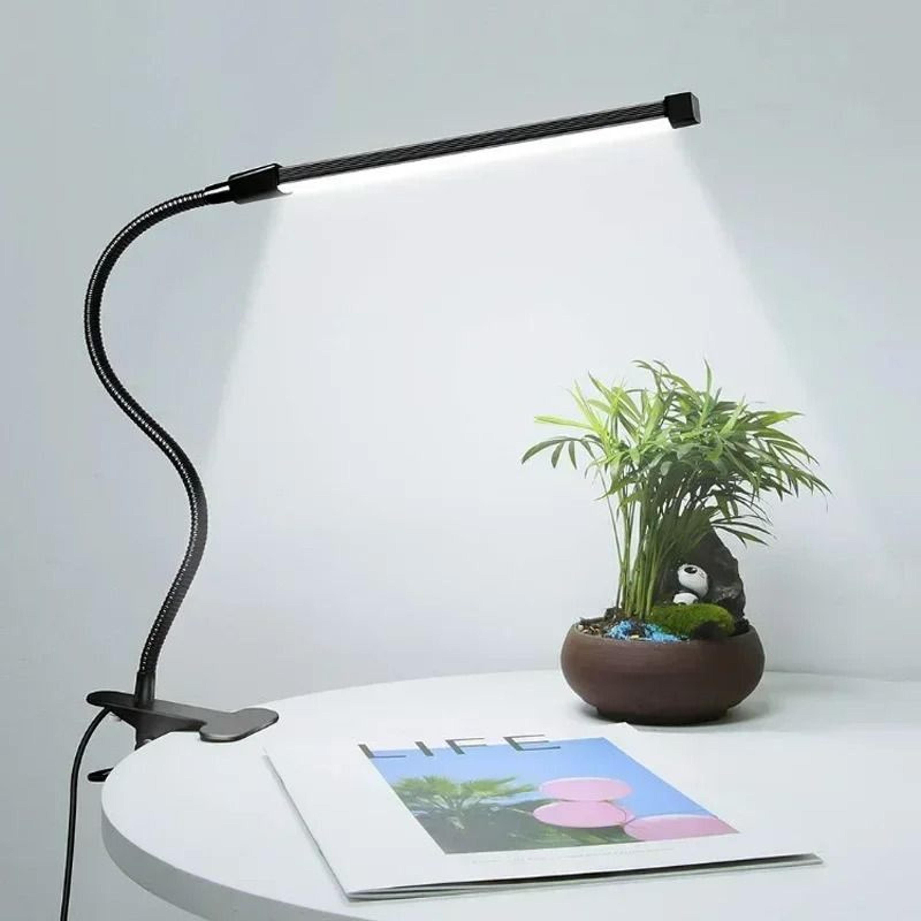 LED ClipOn Desk Reading Lamp  Flexible EyeProtection Bedside Light For Dorm  Study 1